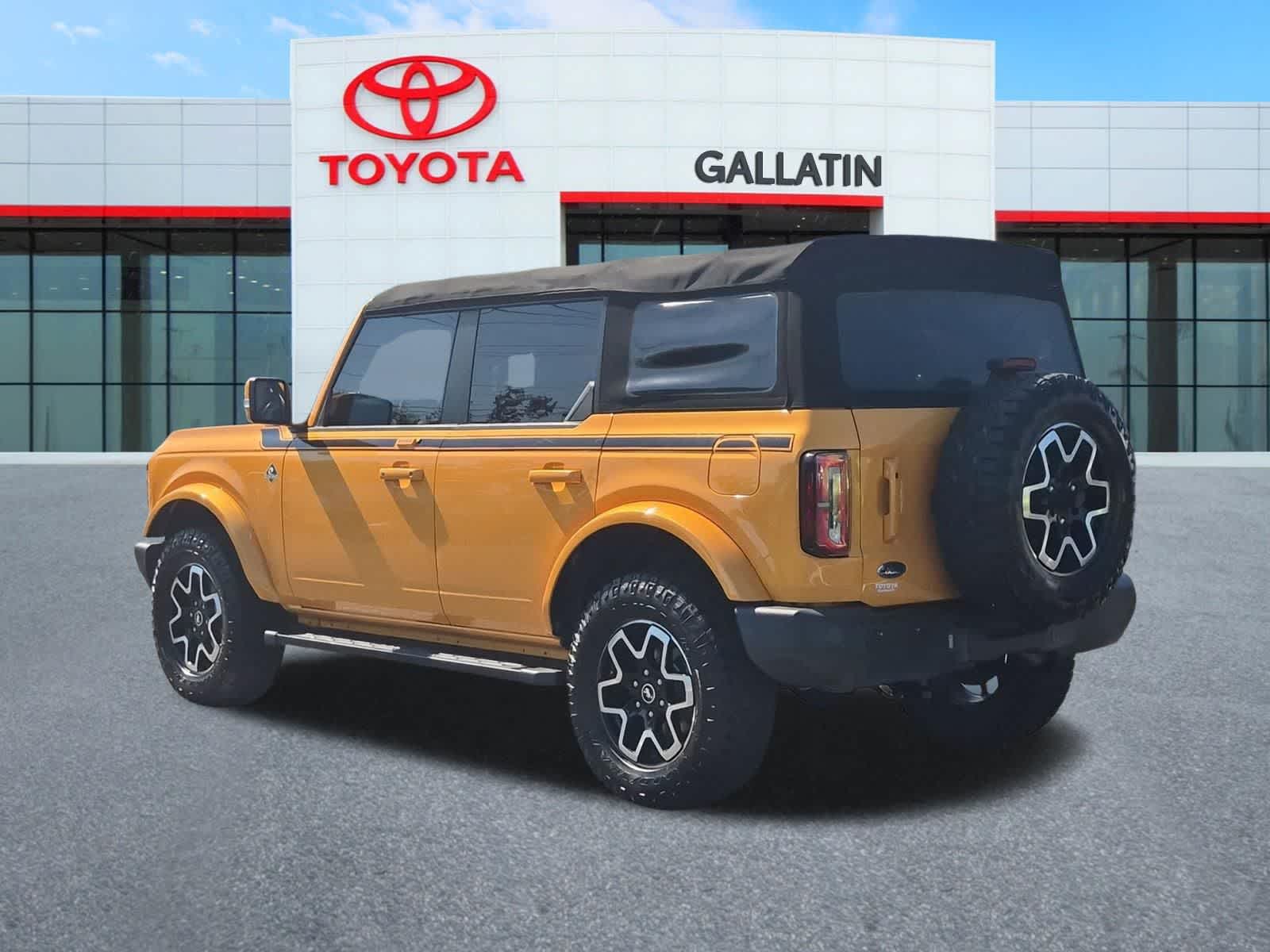 Thumbnail: 2022 Ford Bronco - 6