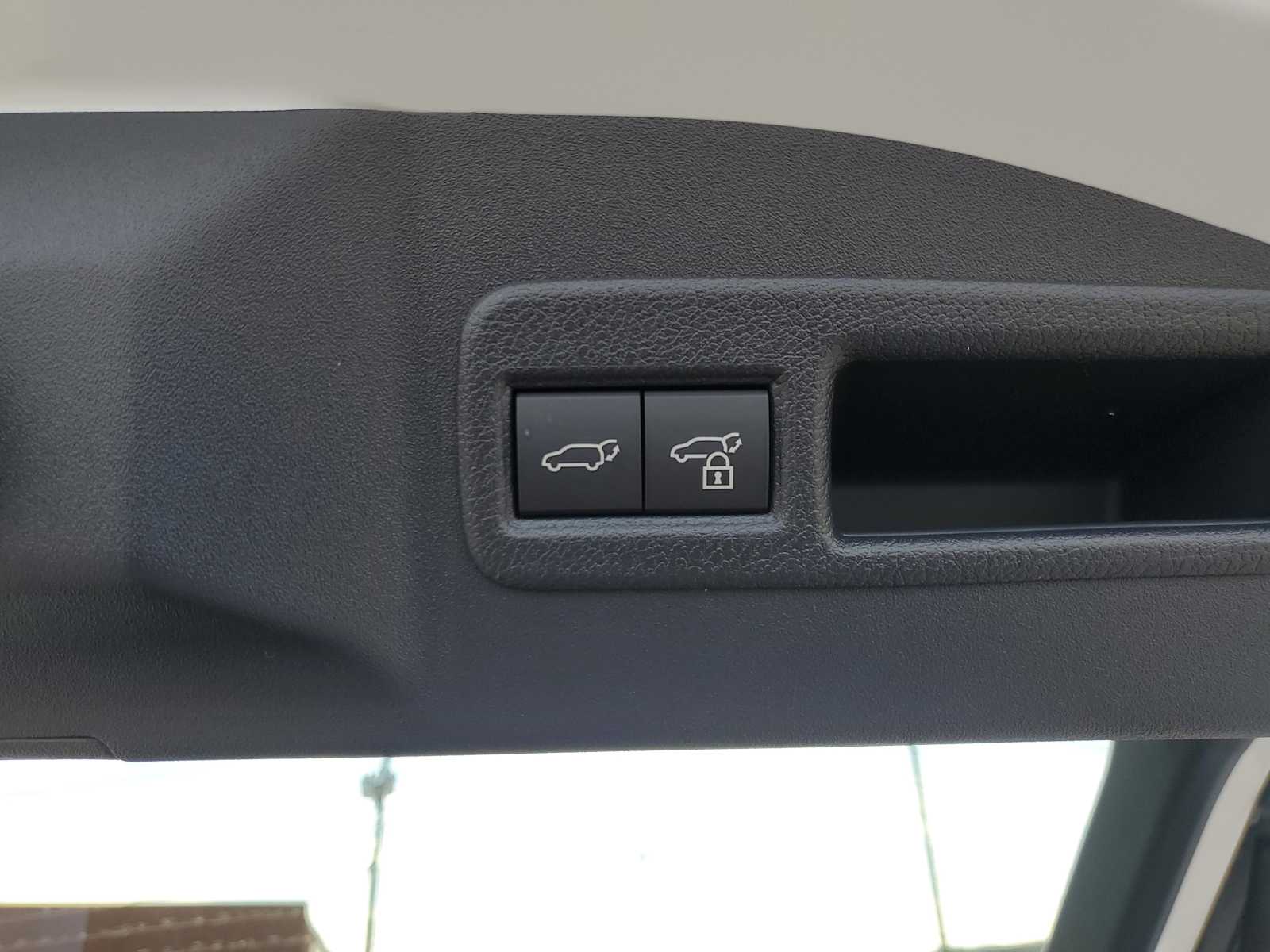 Thumbnail: 2026 Toyota bZ - 10