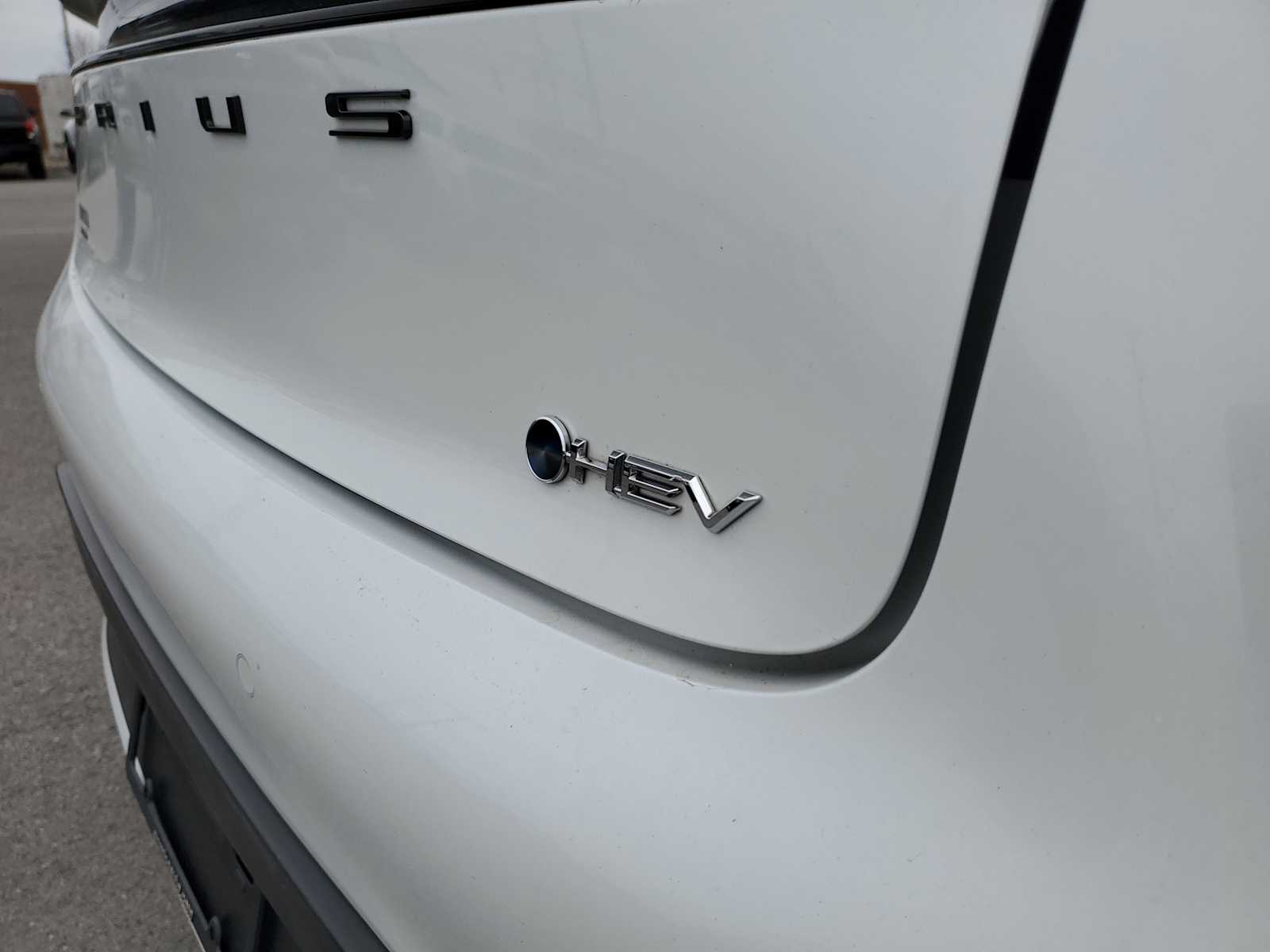 Thumbnail: 2024 Toyota Prius - 6