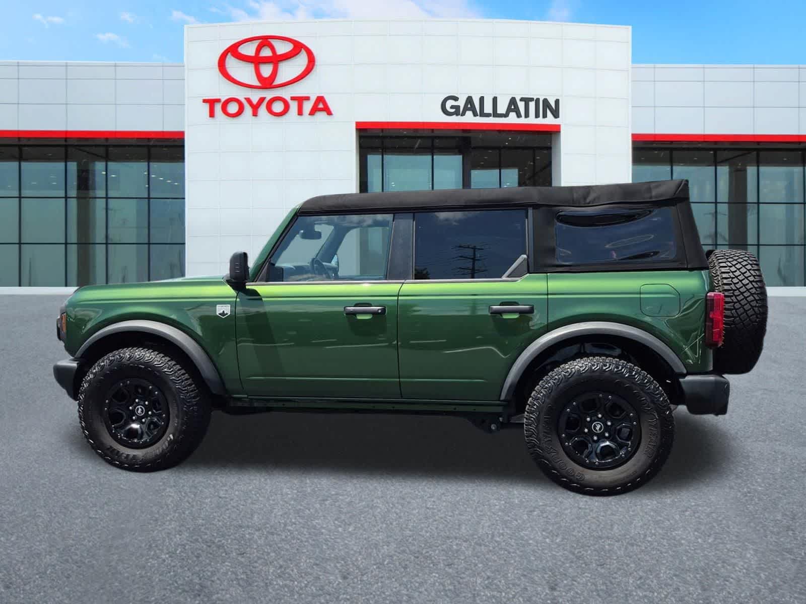 Thumbnail: 2024 Ford Bronco - 5