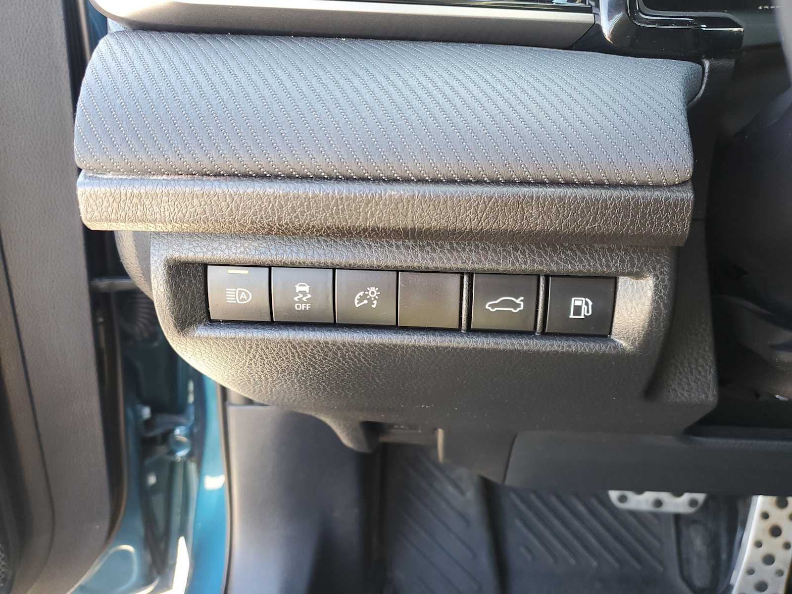 Thumbnail: 2026 Toyota Camry - 21