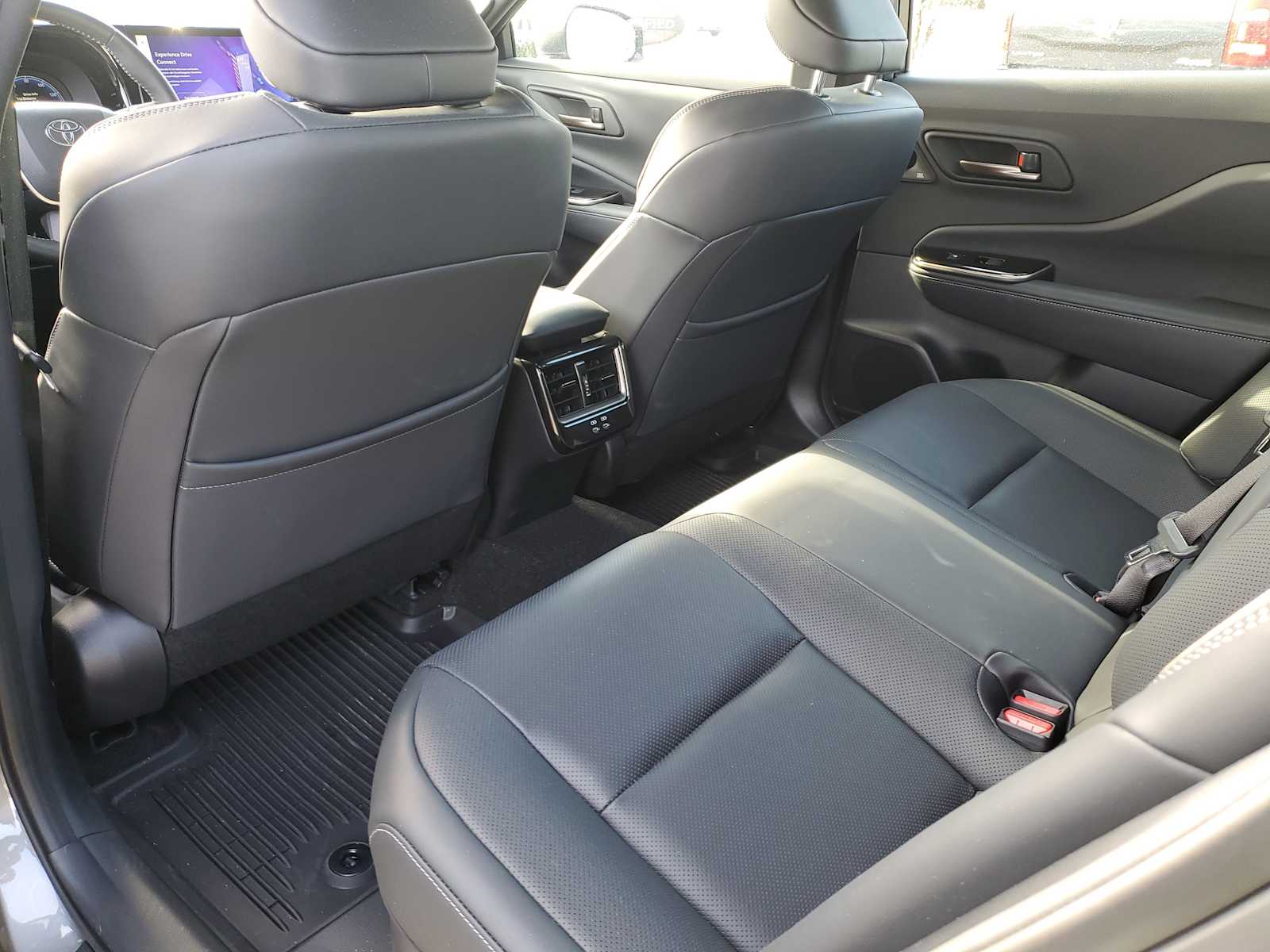 Thumbnail: 2025 Toyota Crown - 14