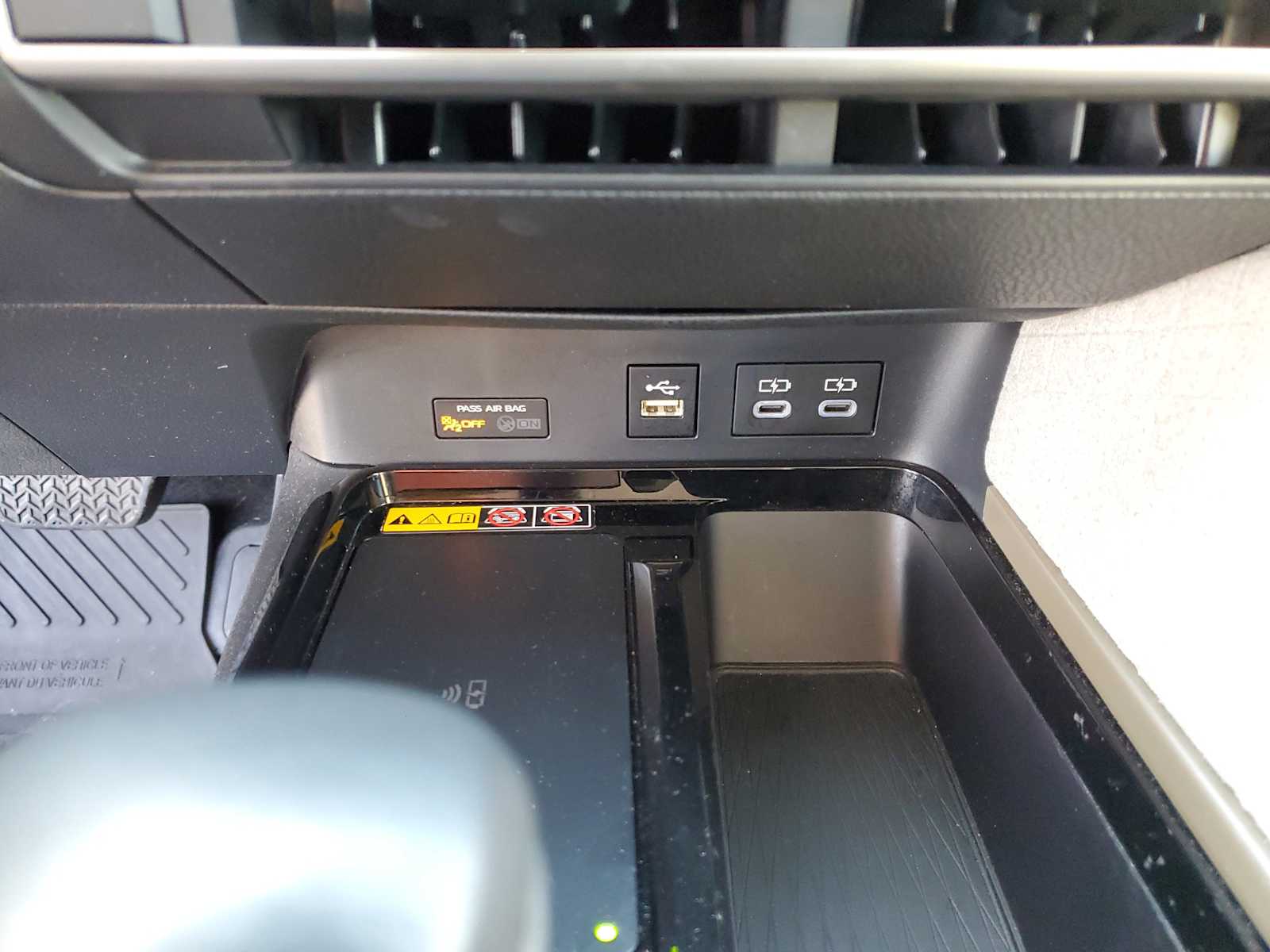 Thumbnail: 2025 Toyota Camry - 29