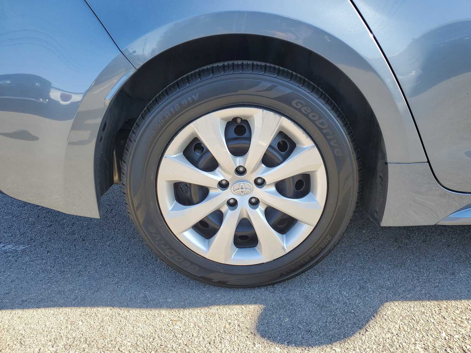 Thumbnail: 2024 Toyota Corolla - 6