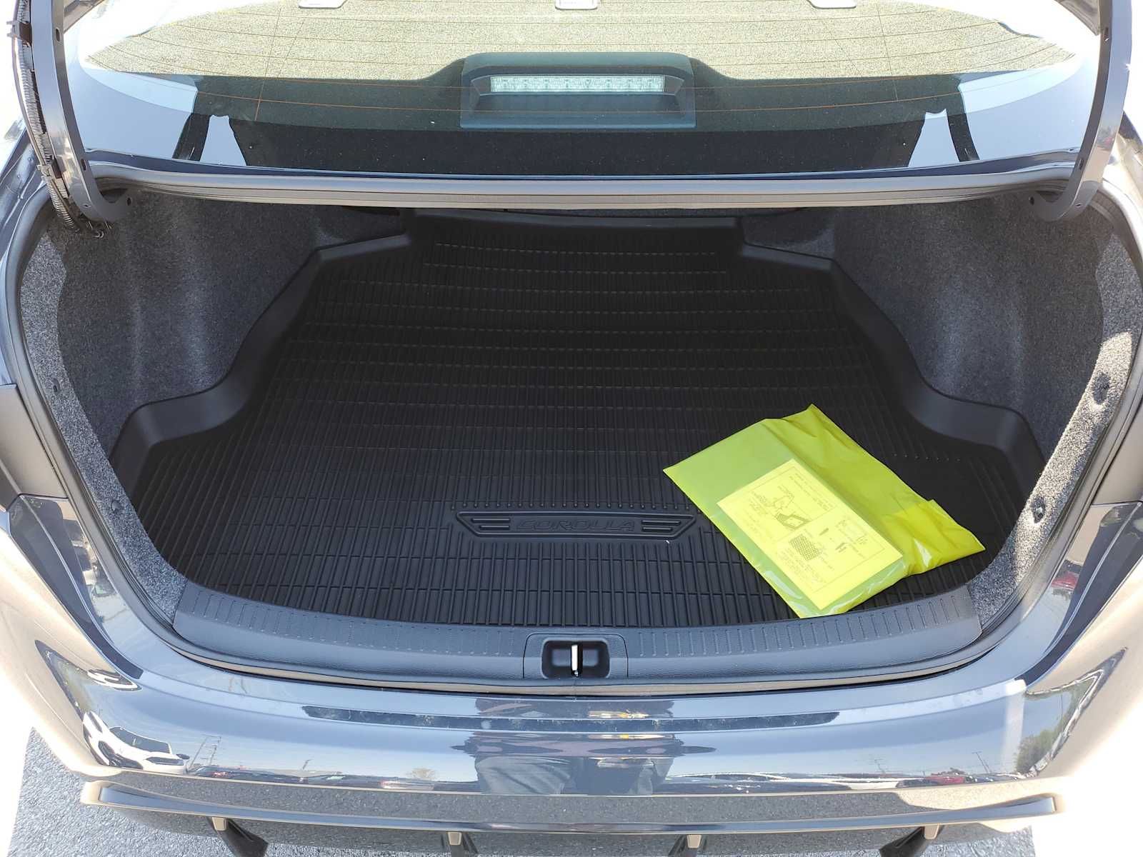 Thumbnail: 2026 Toyota Corolla - 7