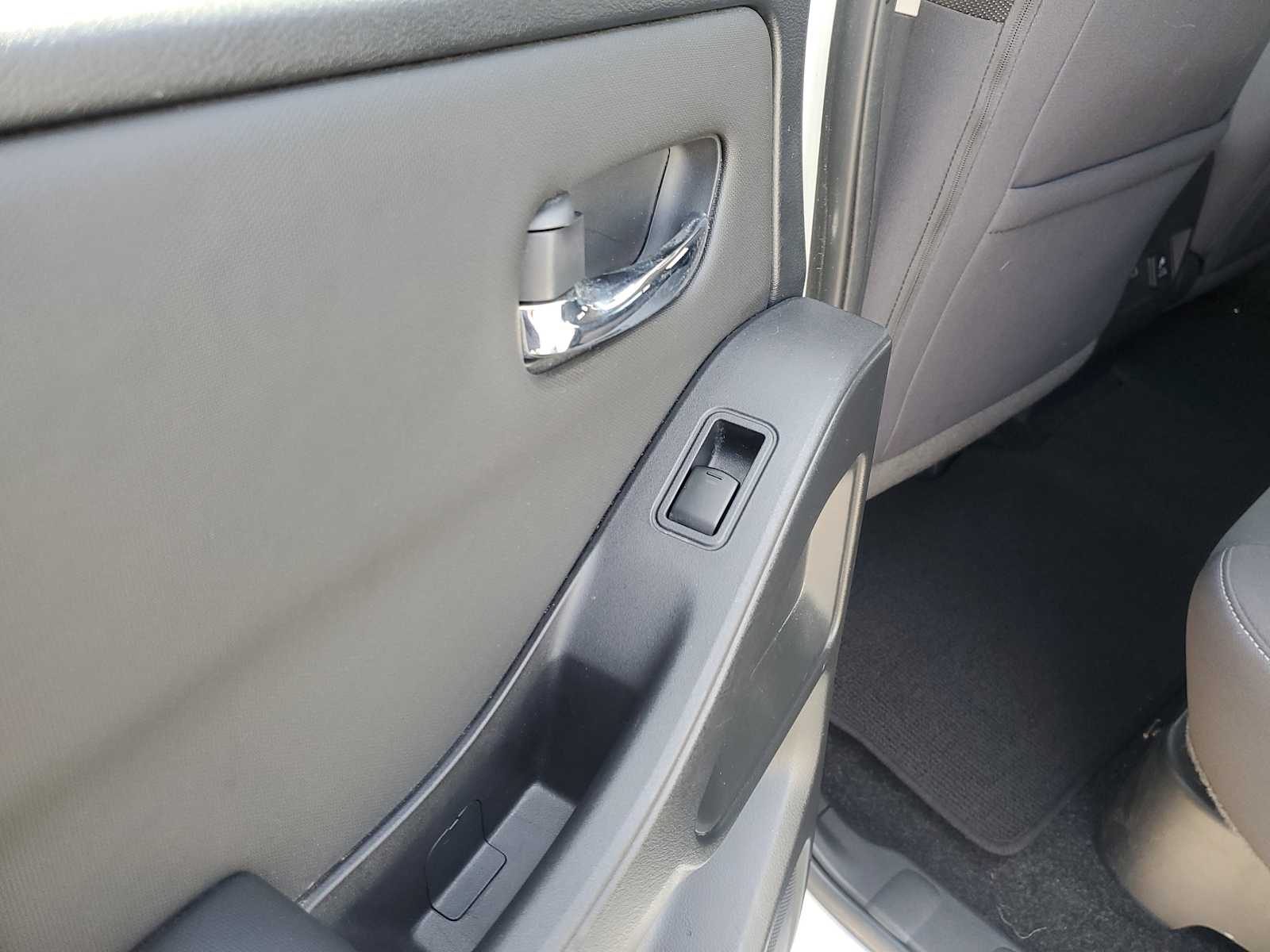 Thumbnail: 2022 Nissan Frontier - 10