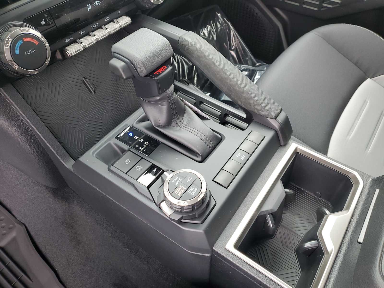 Thumbnail: 2025 Toyota Tacoma - 31