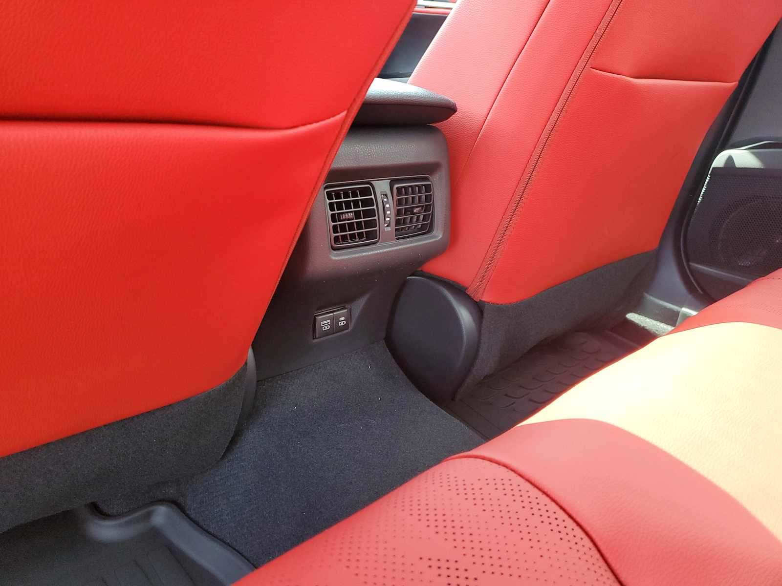 Thumbnail: 2026 Toyota Camry - 14