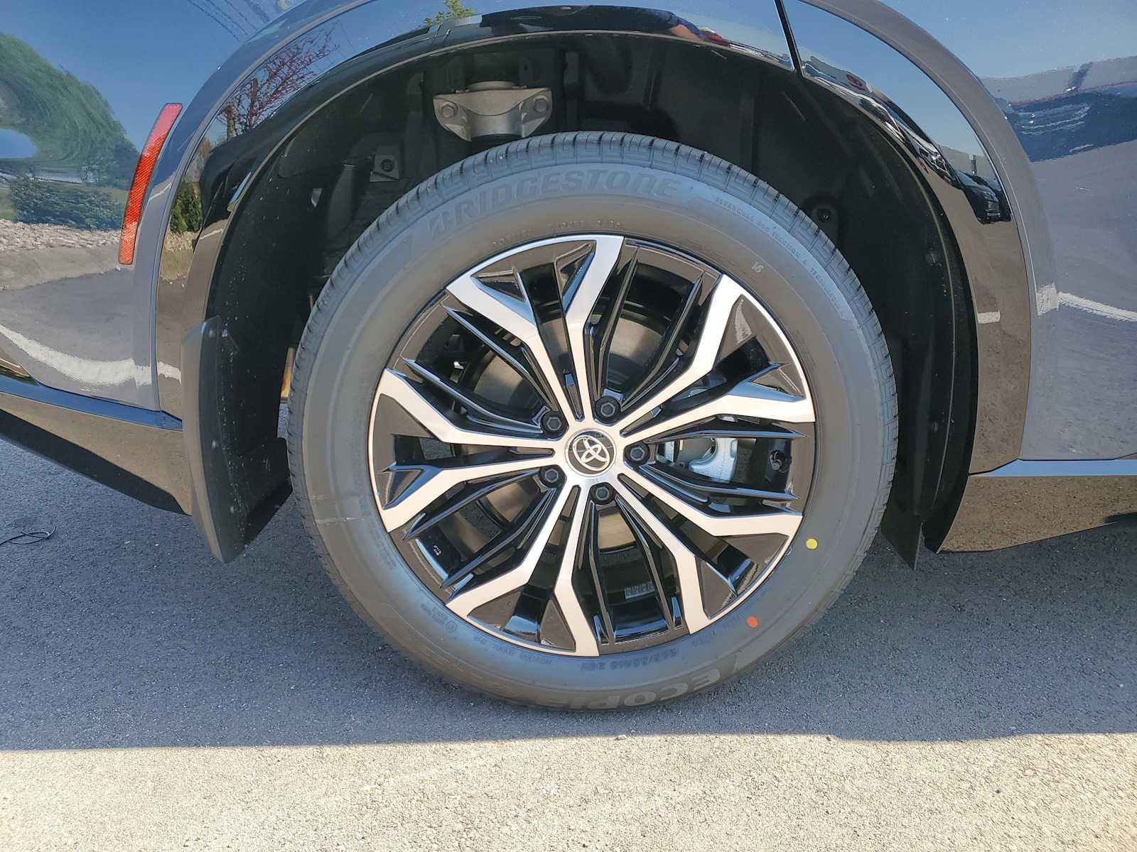 Thumbnail: 2026 Toyota Crown Signia - 6