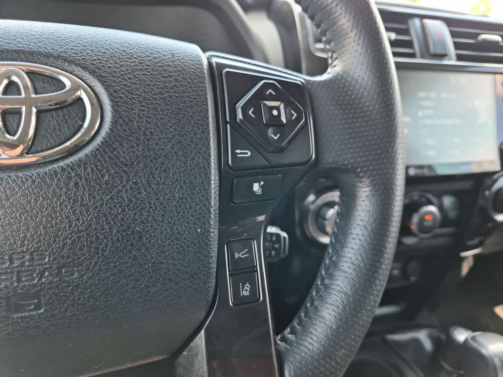Thumbnail: 2021 Toyota 4Runner - 26