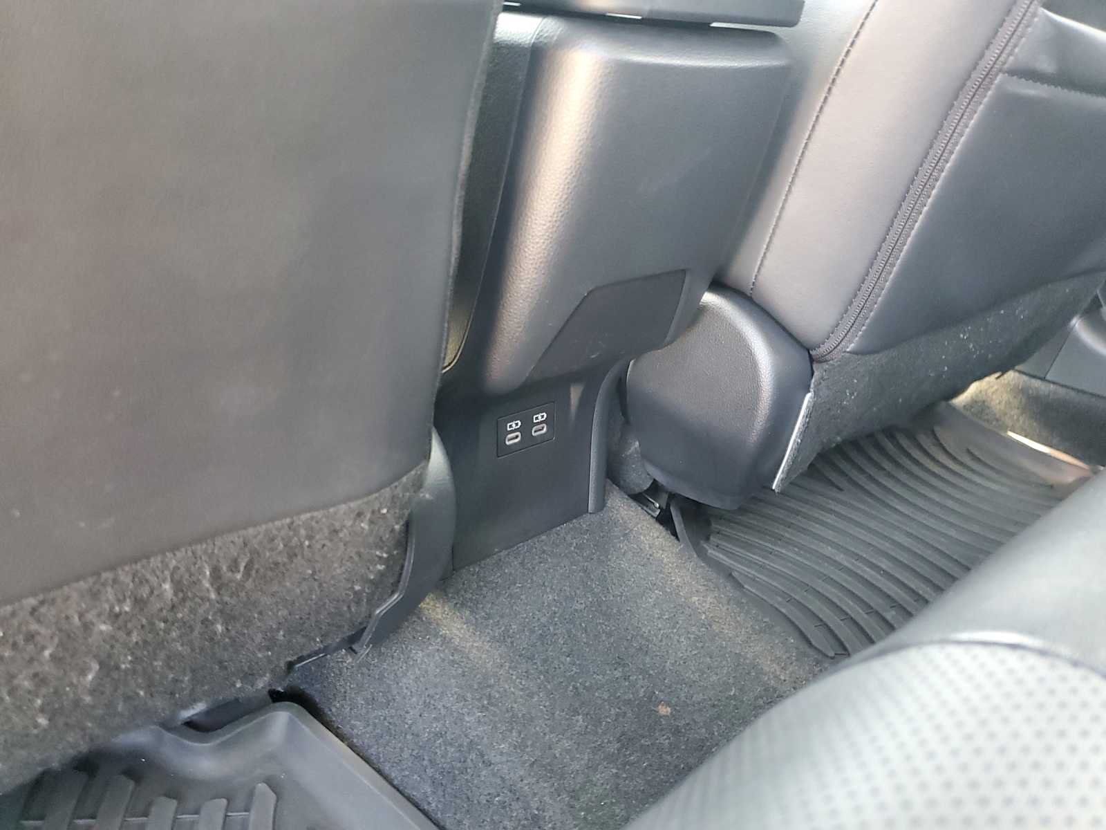 Thumbnail: 2023 Toyota Prius - 14