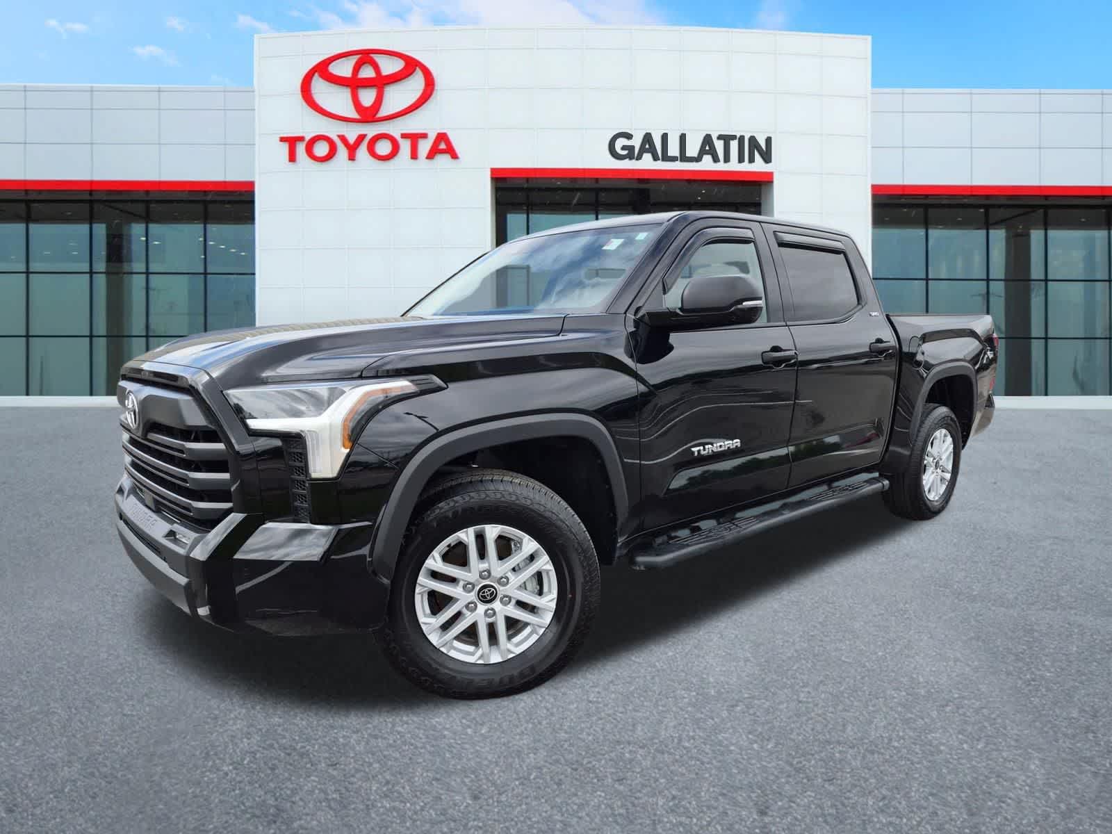 Thumbnail: 2024 Toyota Tundra - 1