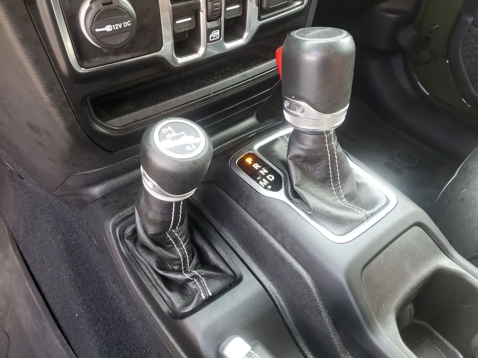 Thumbnail: 2022 Jeep Gladiator - 30