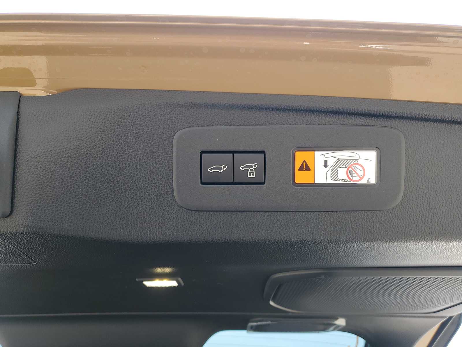 Thumbnail: 2026 Toyota Land Cruiser - 10