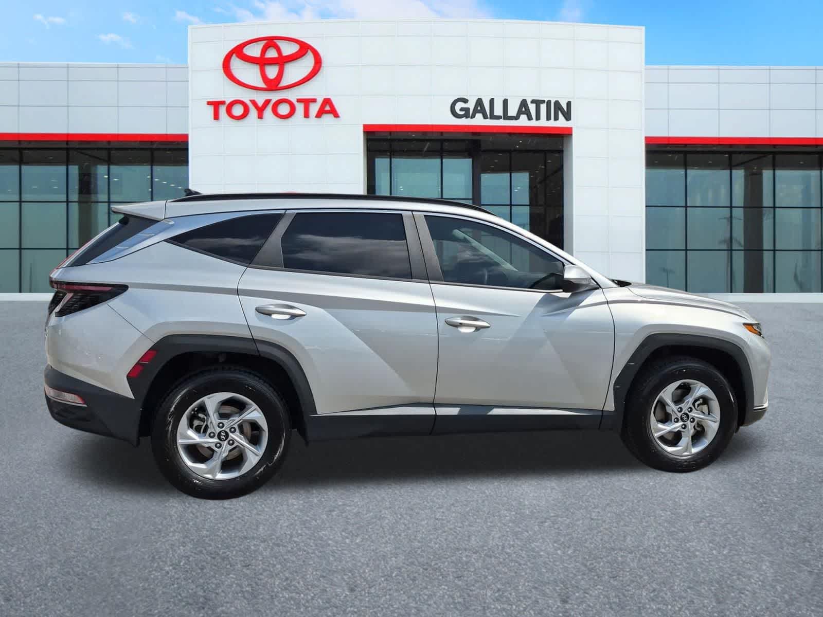 Thumbnail: 2022 Hyundai Tucson - 9