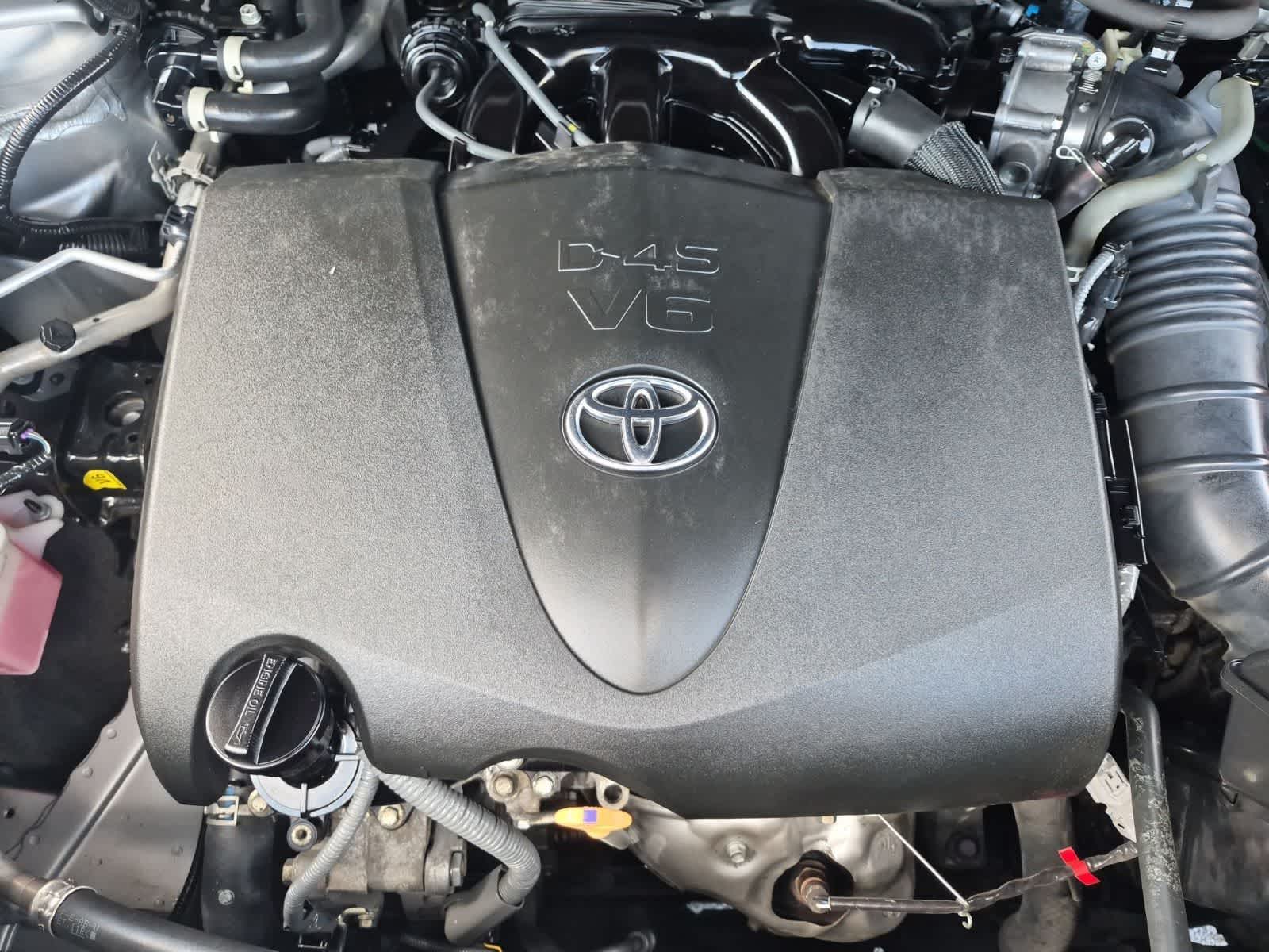 Thumbnail: 2022 Toyota Highlander - 15