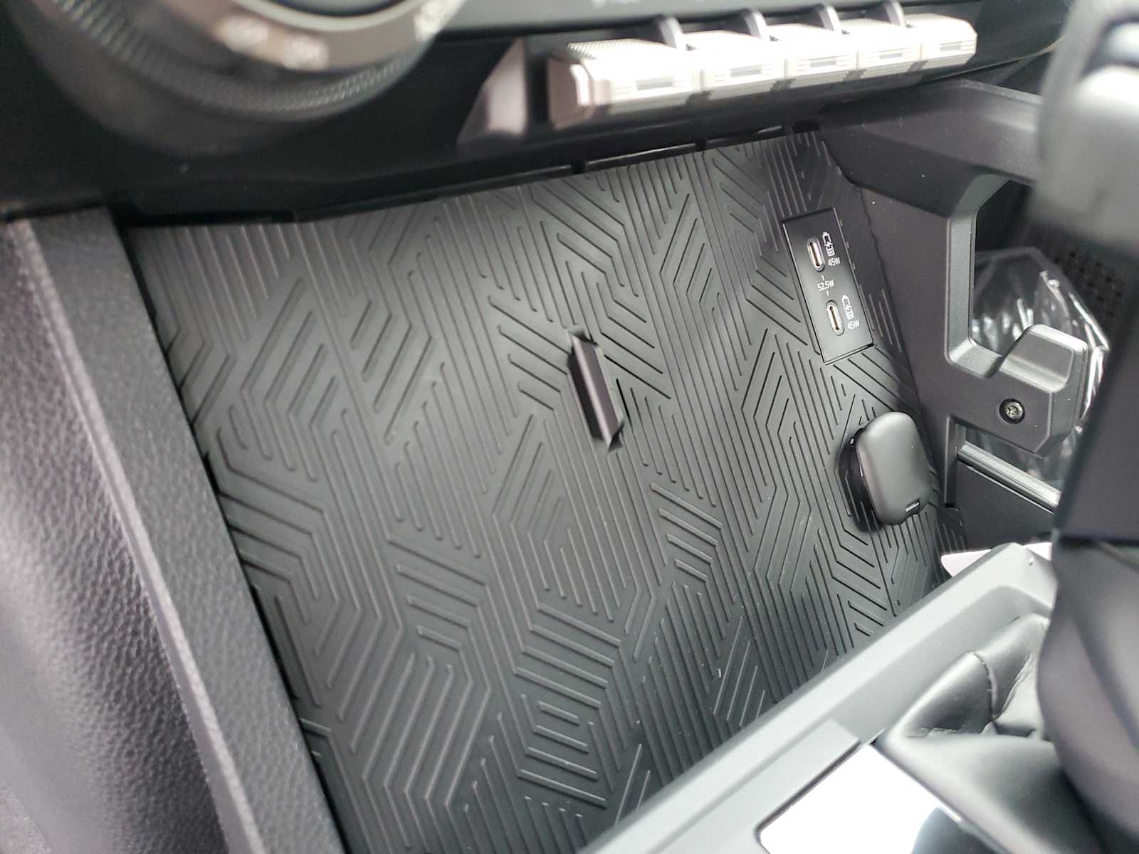 Thumbnail: 2025 Toyota Tacoma - 30