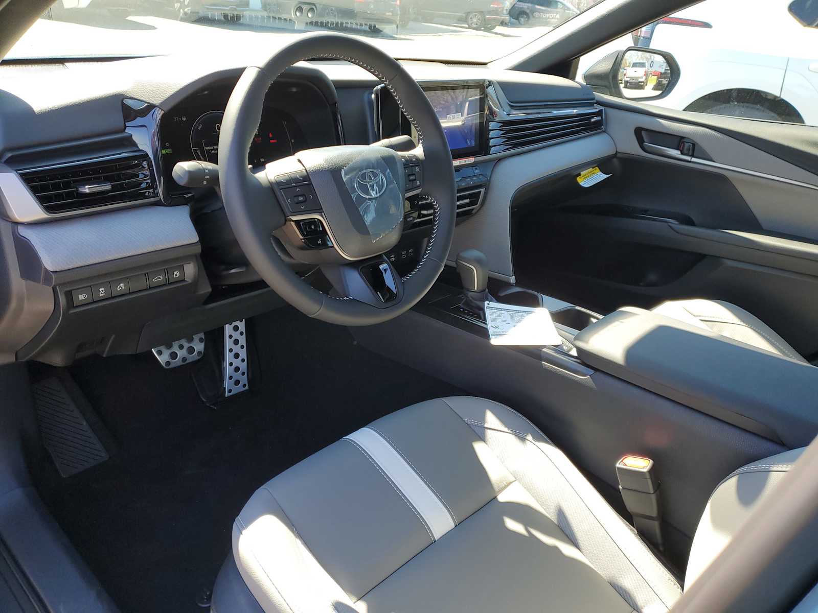 Thumbnail: 2026 Toyota Camry - 20