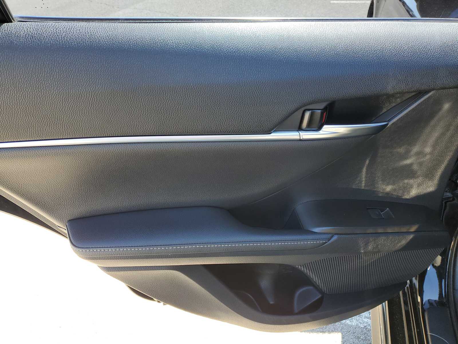 Thumbnail: 2021 Toyota Camry - 9