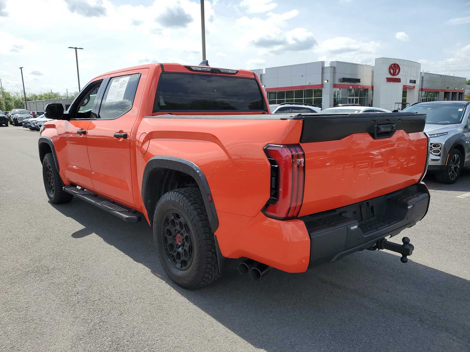 Thumbnail: 2022 Toyota Tundra - 2