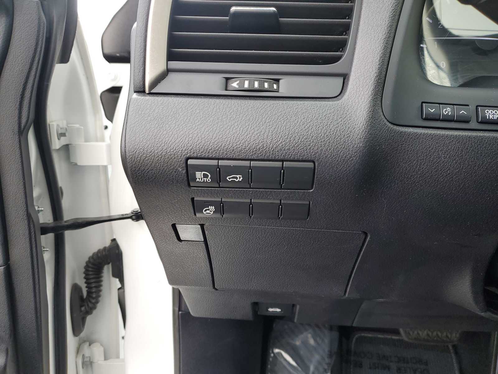 Thumbnail: 2021 Lexus RX - 21