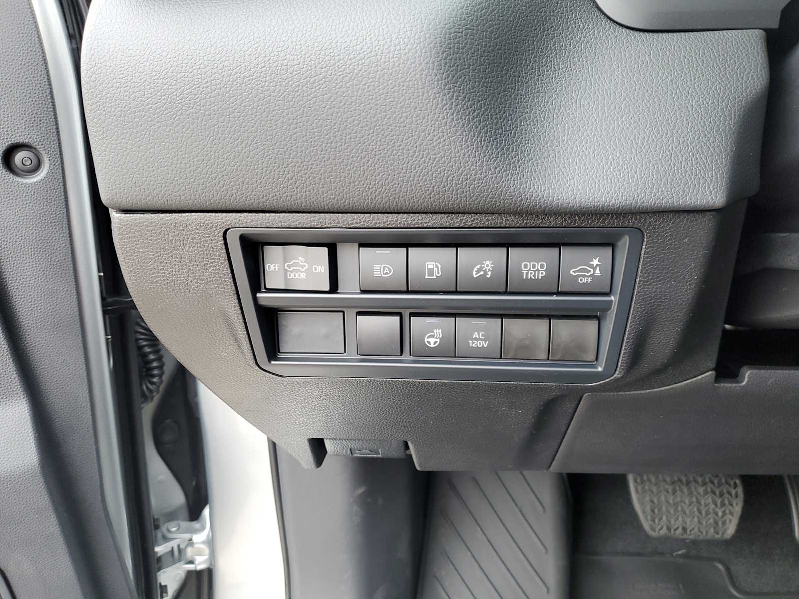 Thumbnail: 2026 Toyota Tundra - 23