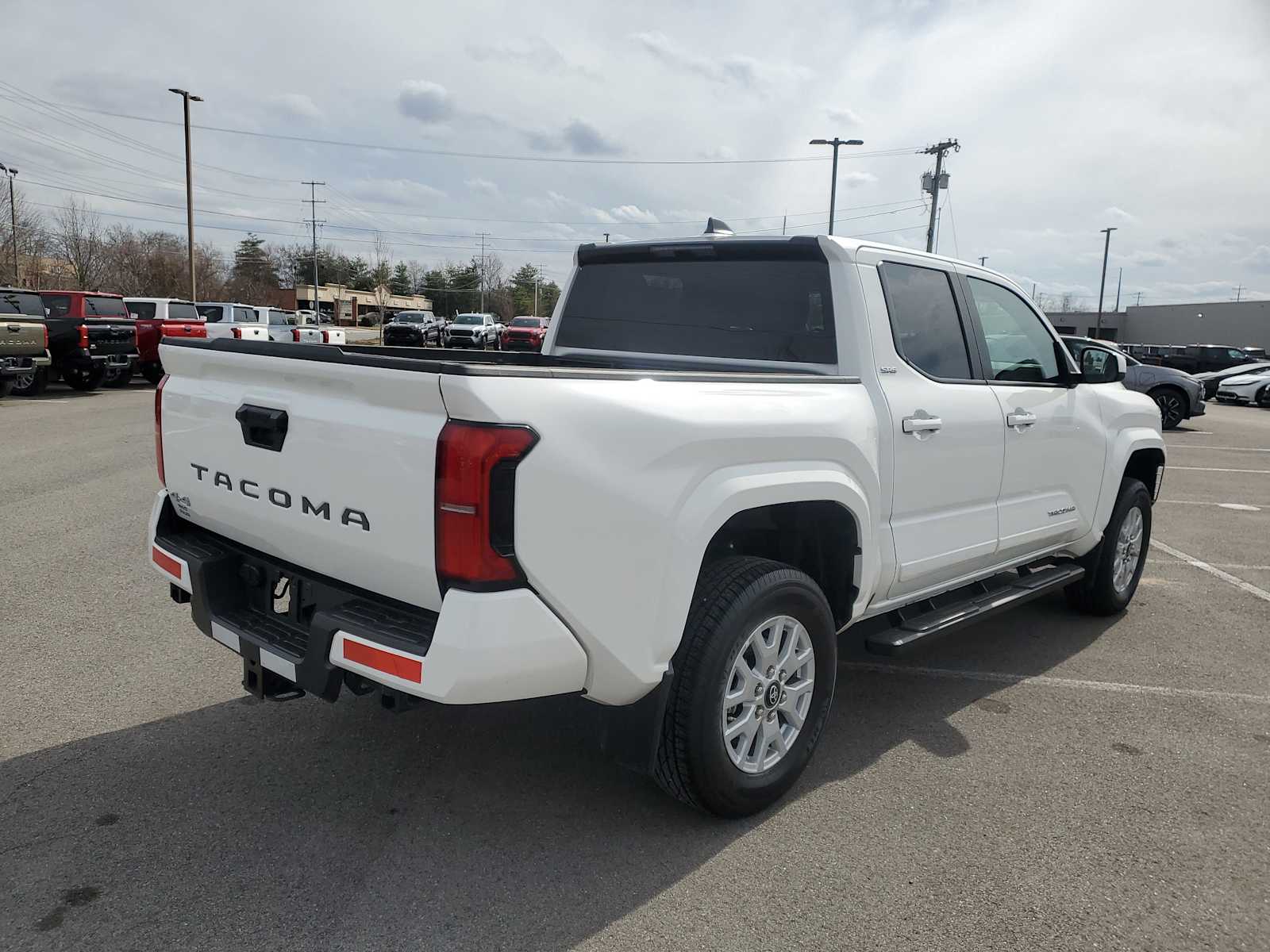 Thumbnail: 2024 Toyota Tacoma - 3