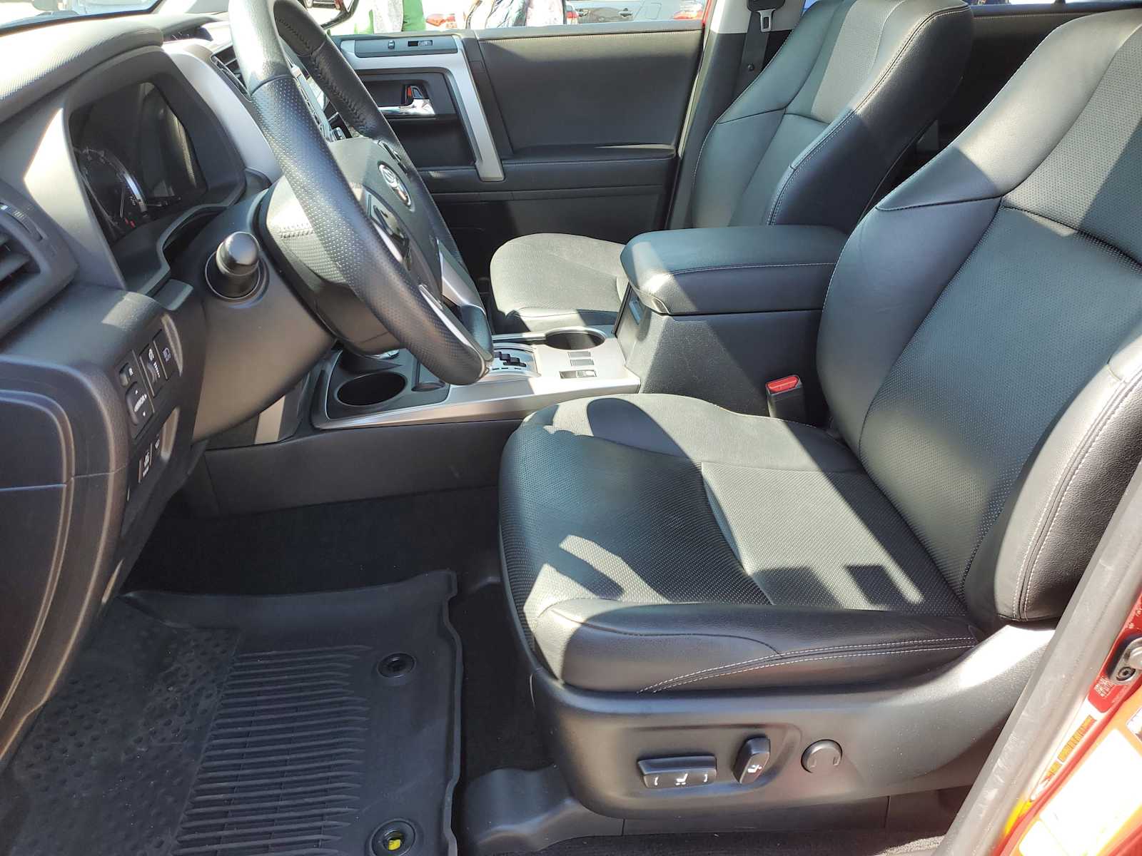 Thumbnail: 2024 Toyota 4Runner - 18