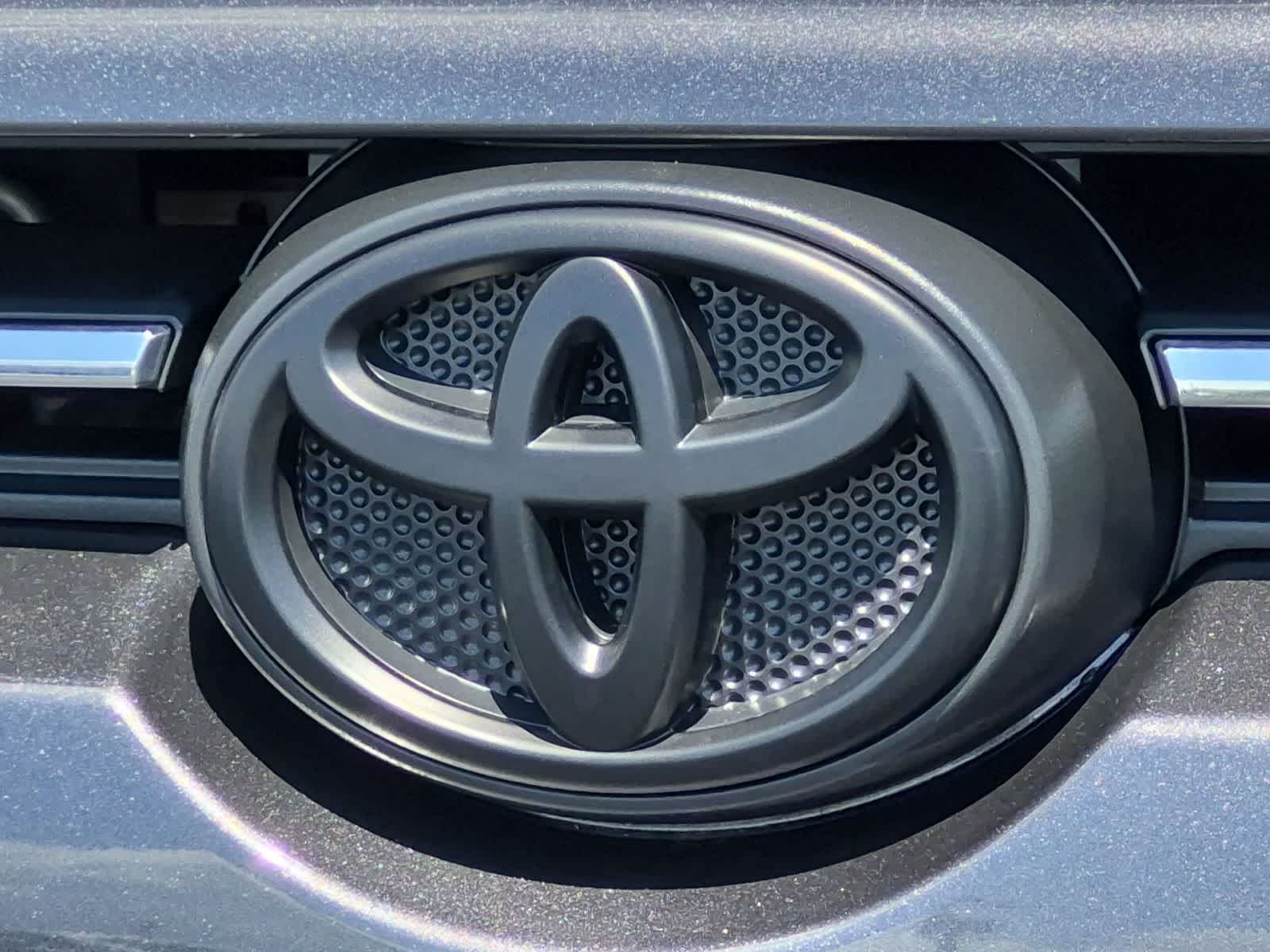 Thumbnail: 2021 Toyota 4Runner - 12