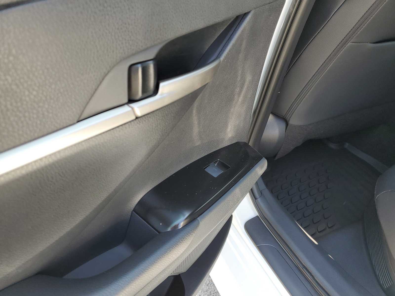 Thumbnail: 2026 Toyota Camry - 11