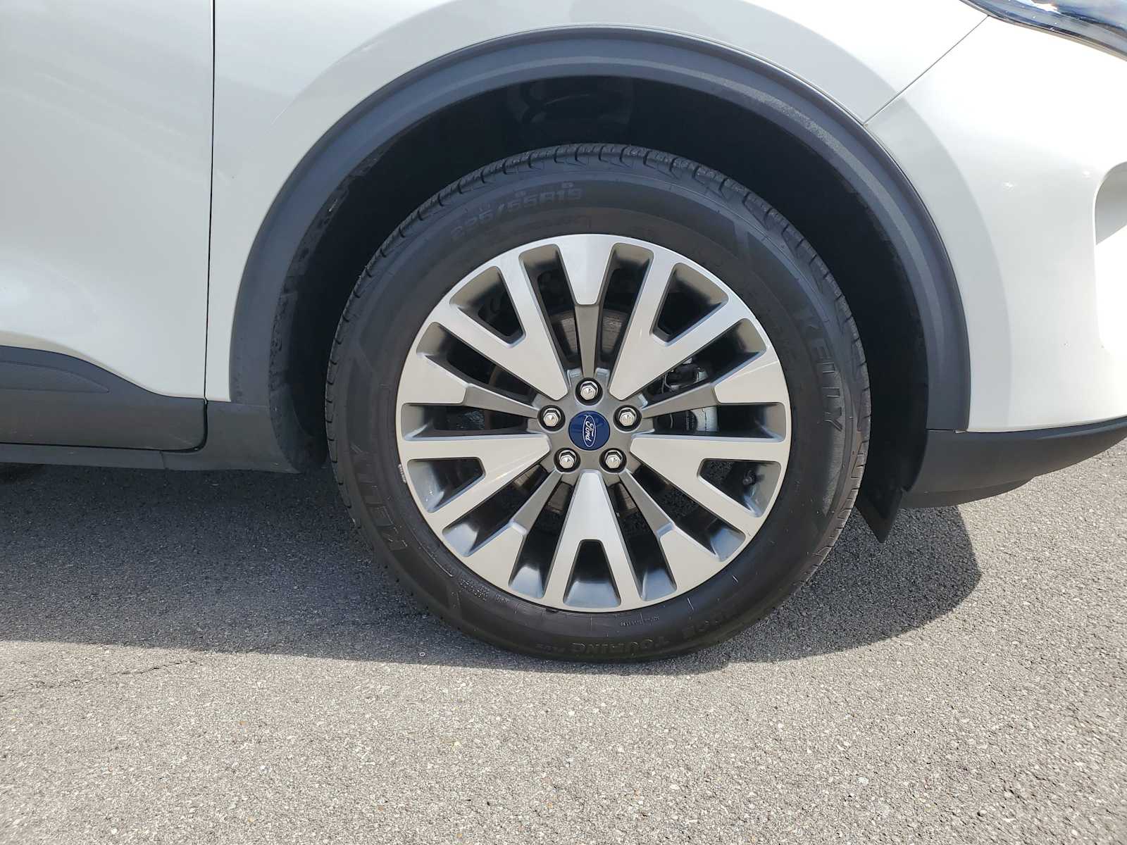 Thumbnail: 2022 Ford Escape - 5