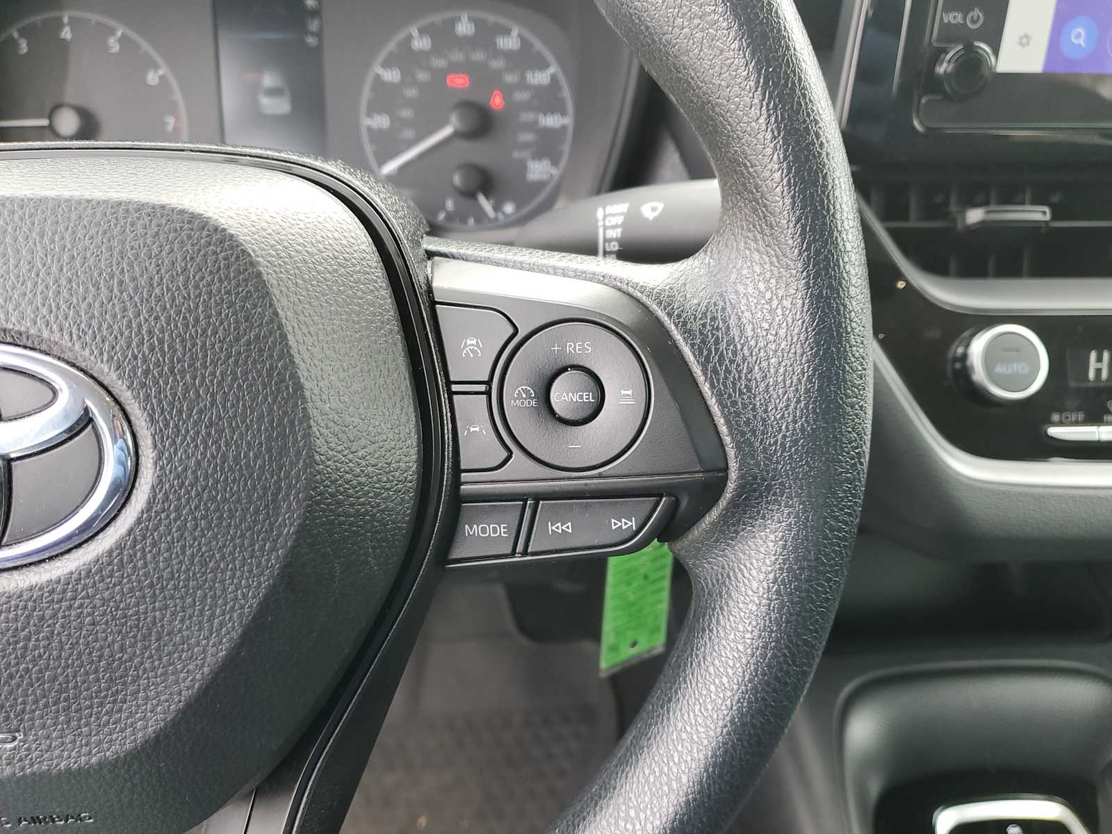 Thumbnail: 2024 Toyota Corolla - 24