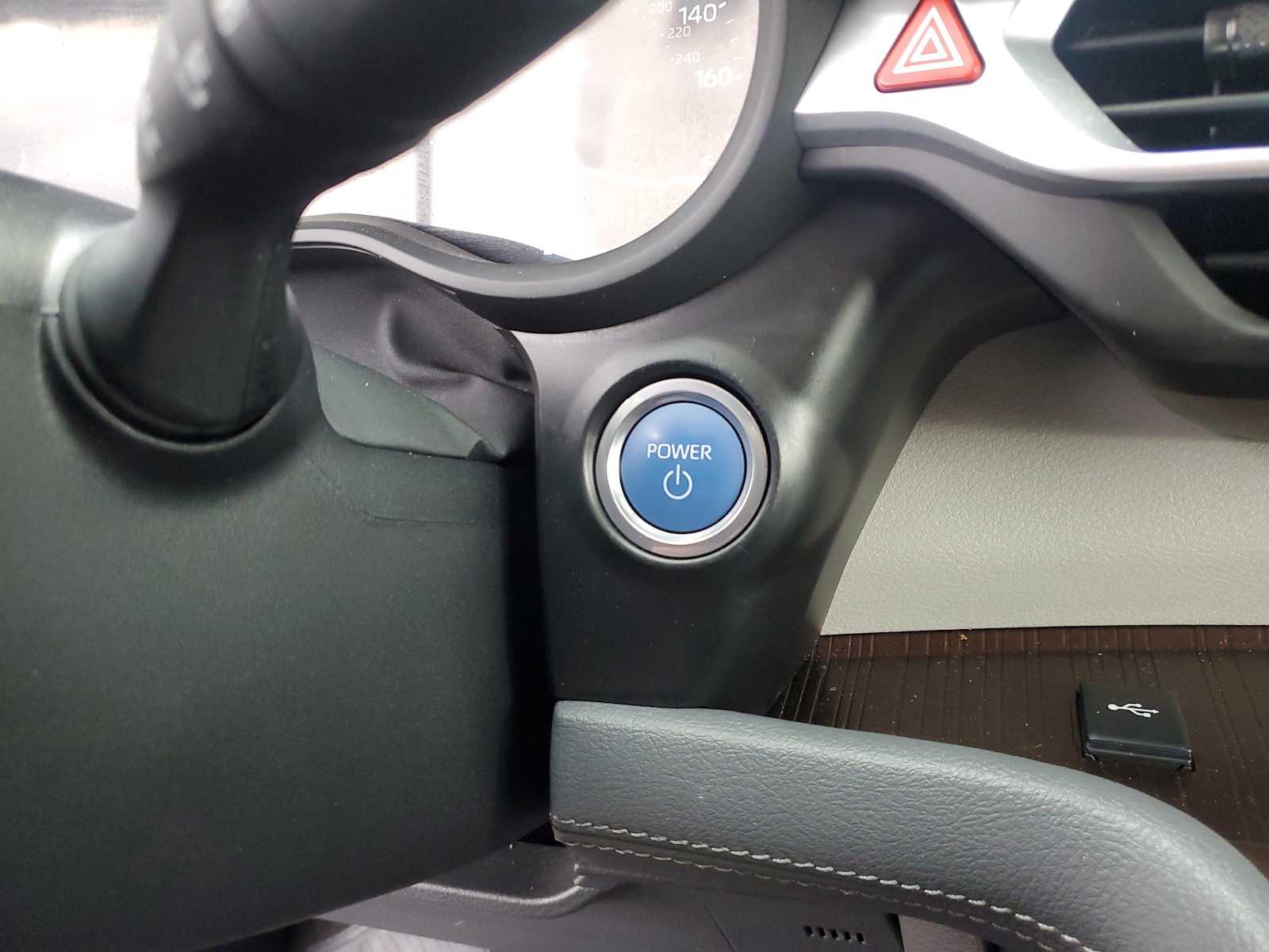 Thumbnail: 2022 Toyota Sienna - 25