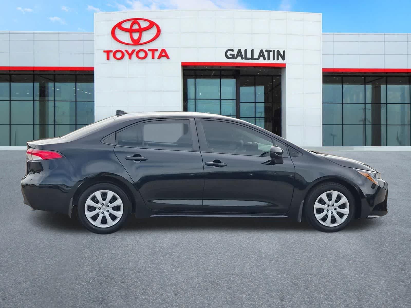 Thumbnail: 2023 Toyota Corolla - 9