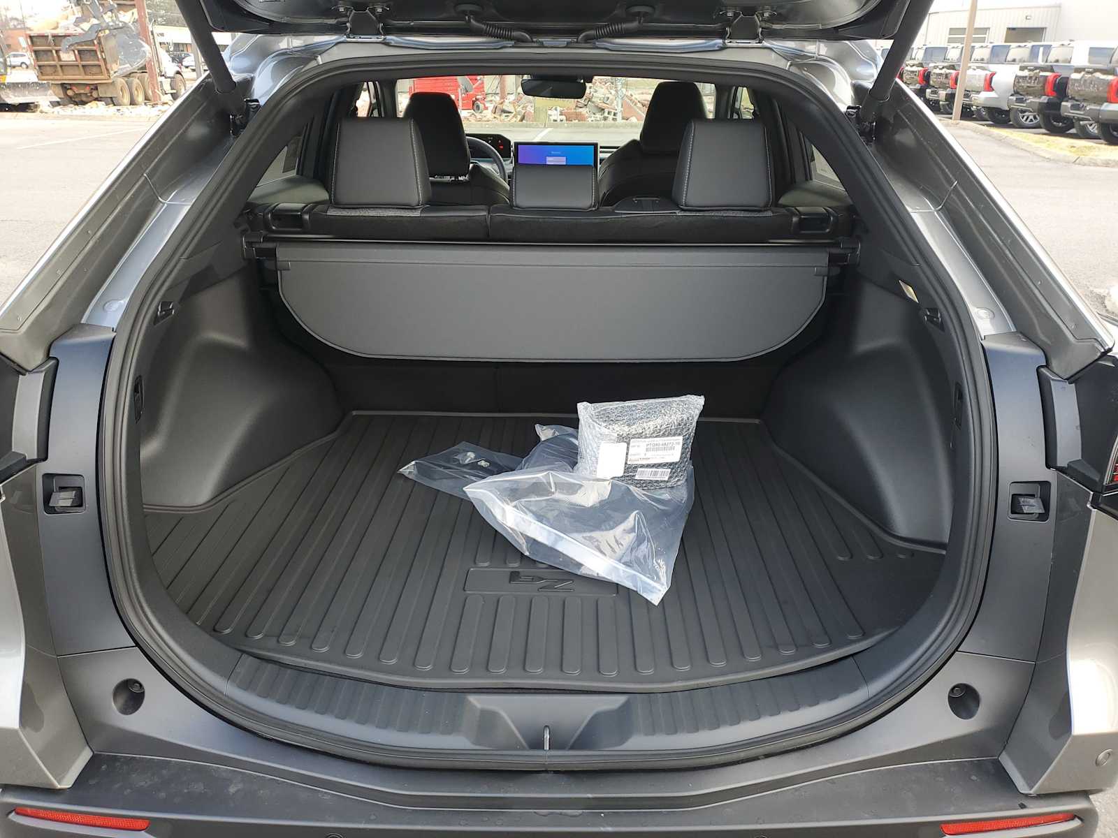 Thumbnail: 2026 Toyota bZ - 9