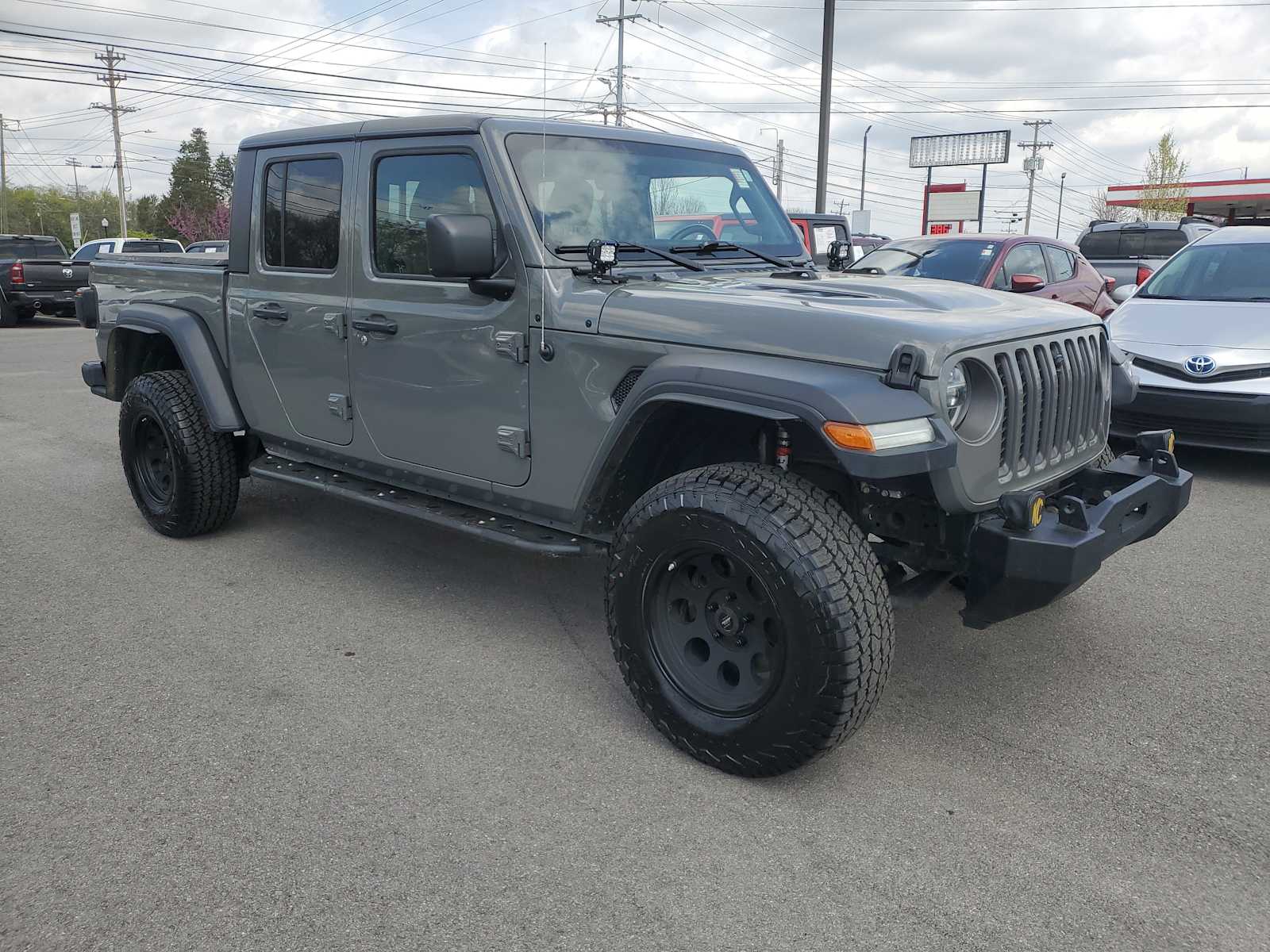 Thumbnail: 2020 Jeep Gladiator - 4