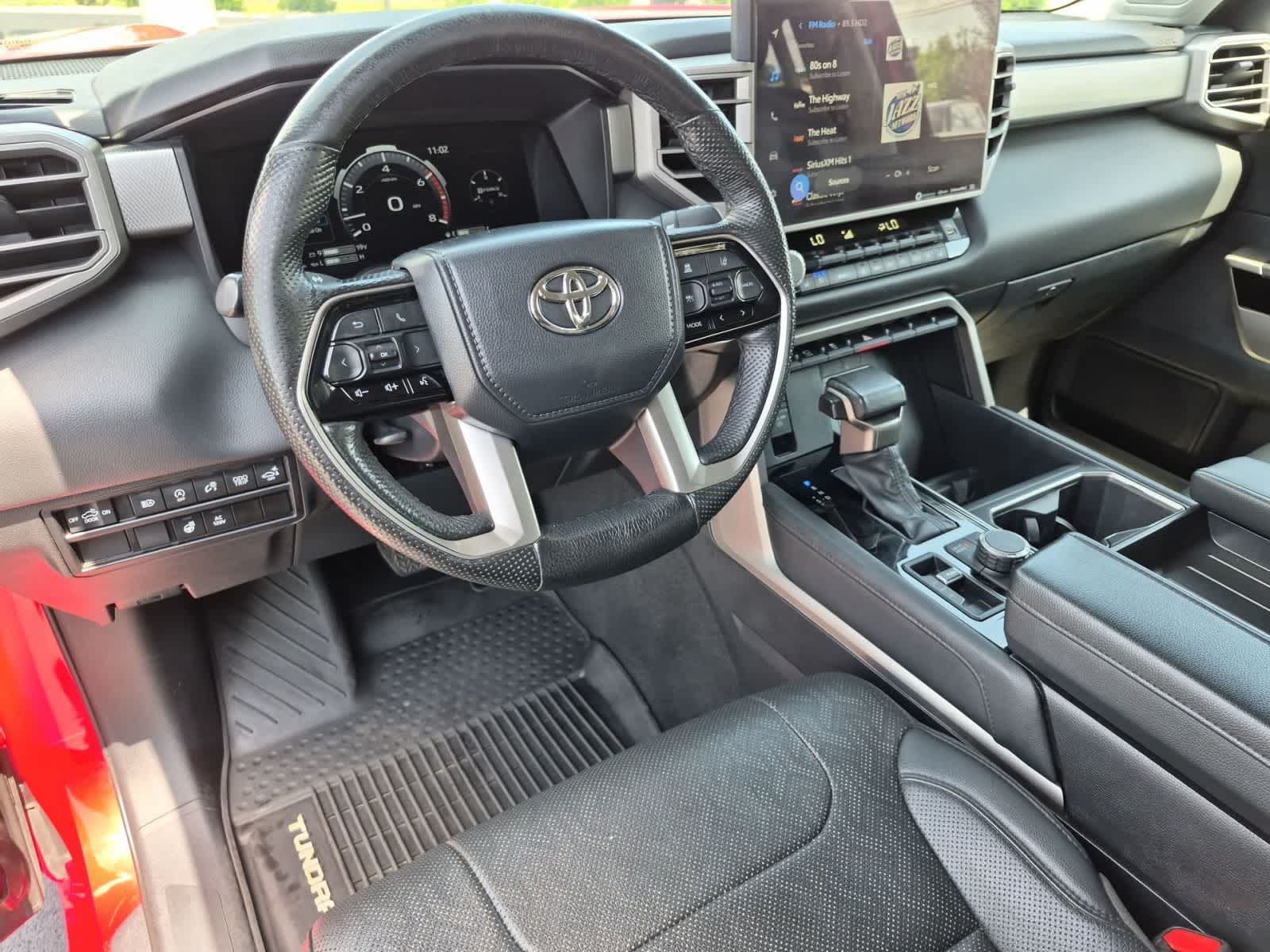 Thumbnail: 2024 Toyota Tundra - 10