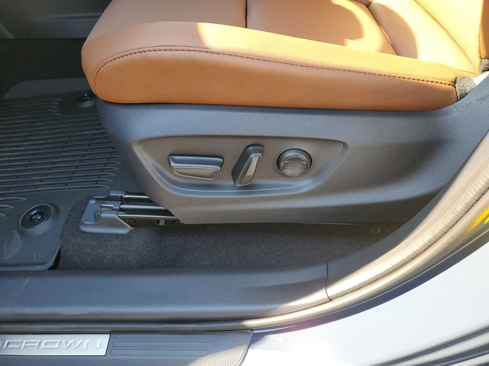 Thumbnail: 2026 Toyota Crown Signia - 20