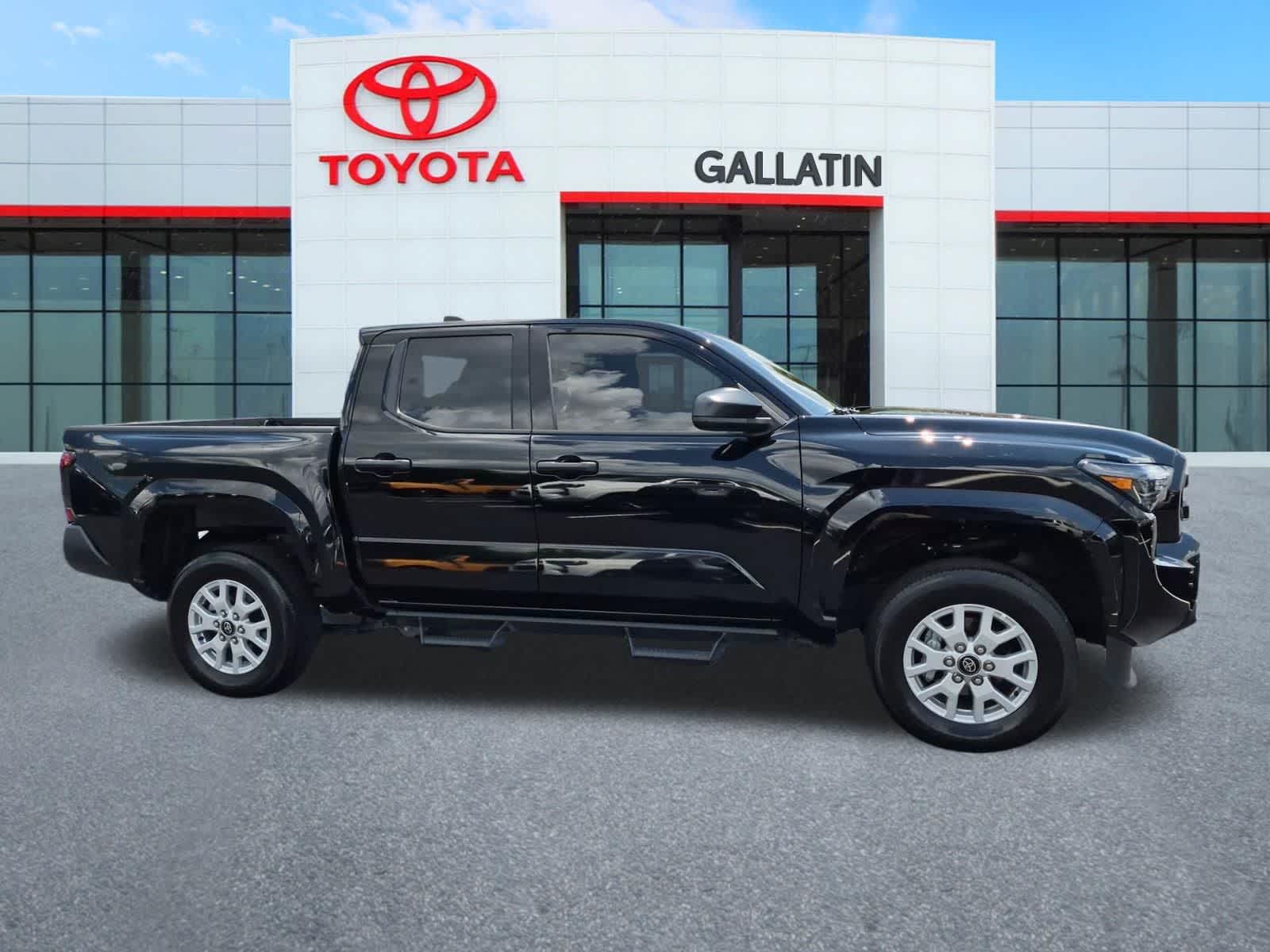 Thumbnail: 2025 Toyota Tacoma - 9