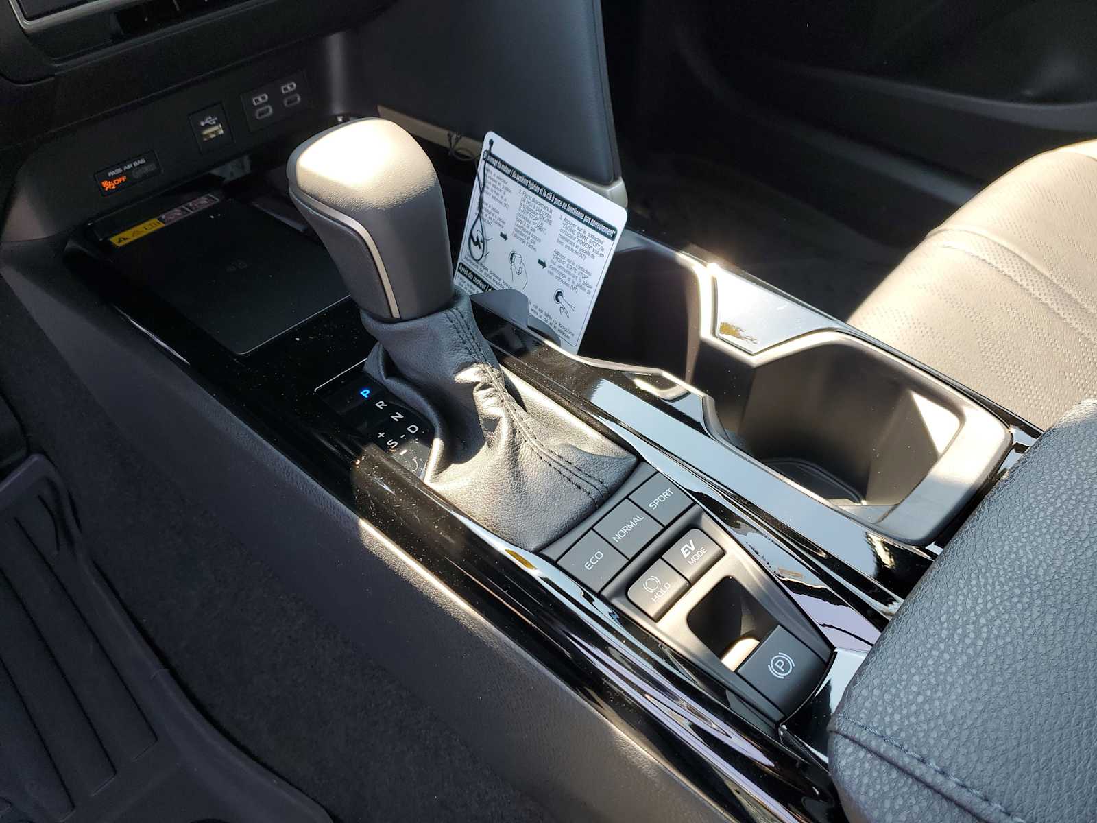 Thumbnail: 2026 Toyota Camry - 31