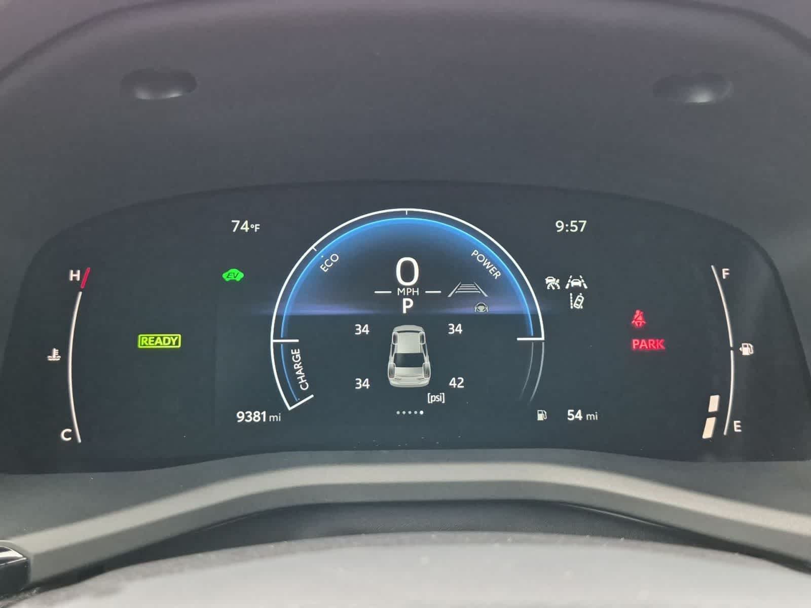 Thumbnail: 2025 Toyota Camry - 32