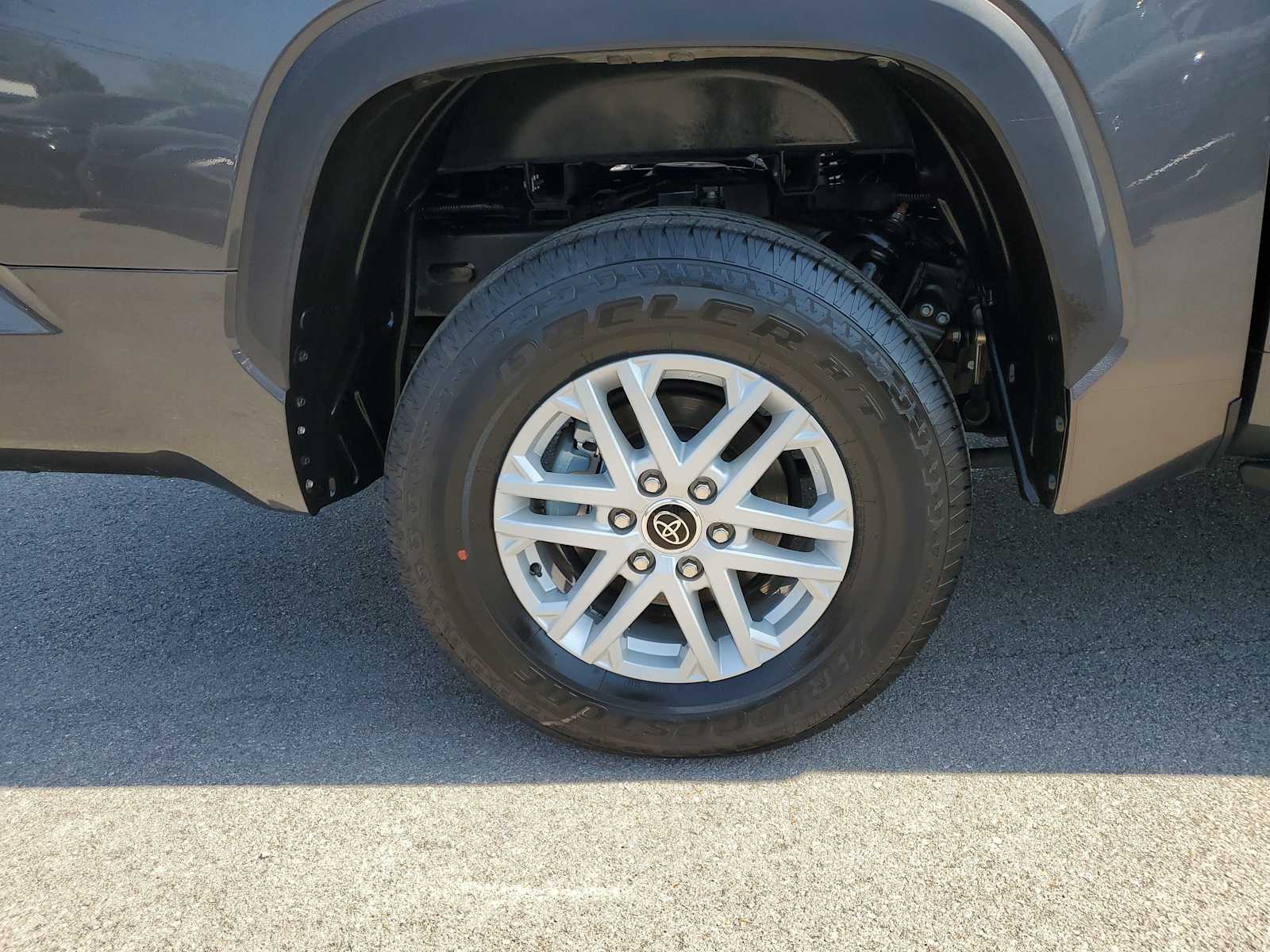 Thumbnail: 2023 Toyota Tundra - 6