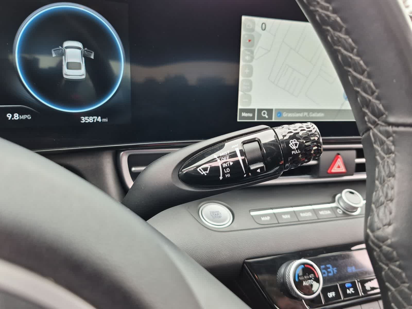 Thumbnail: 2025 Hyundai Elantra - 24