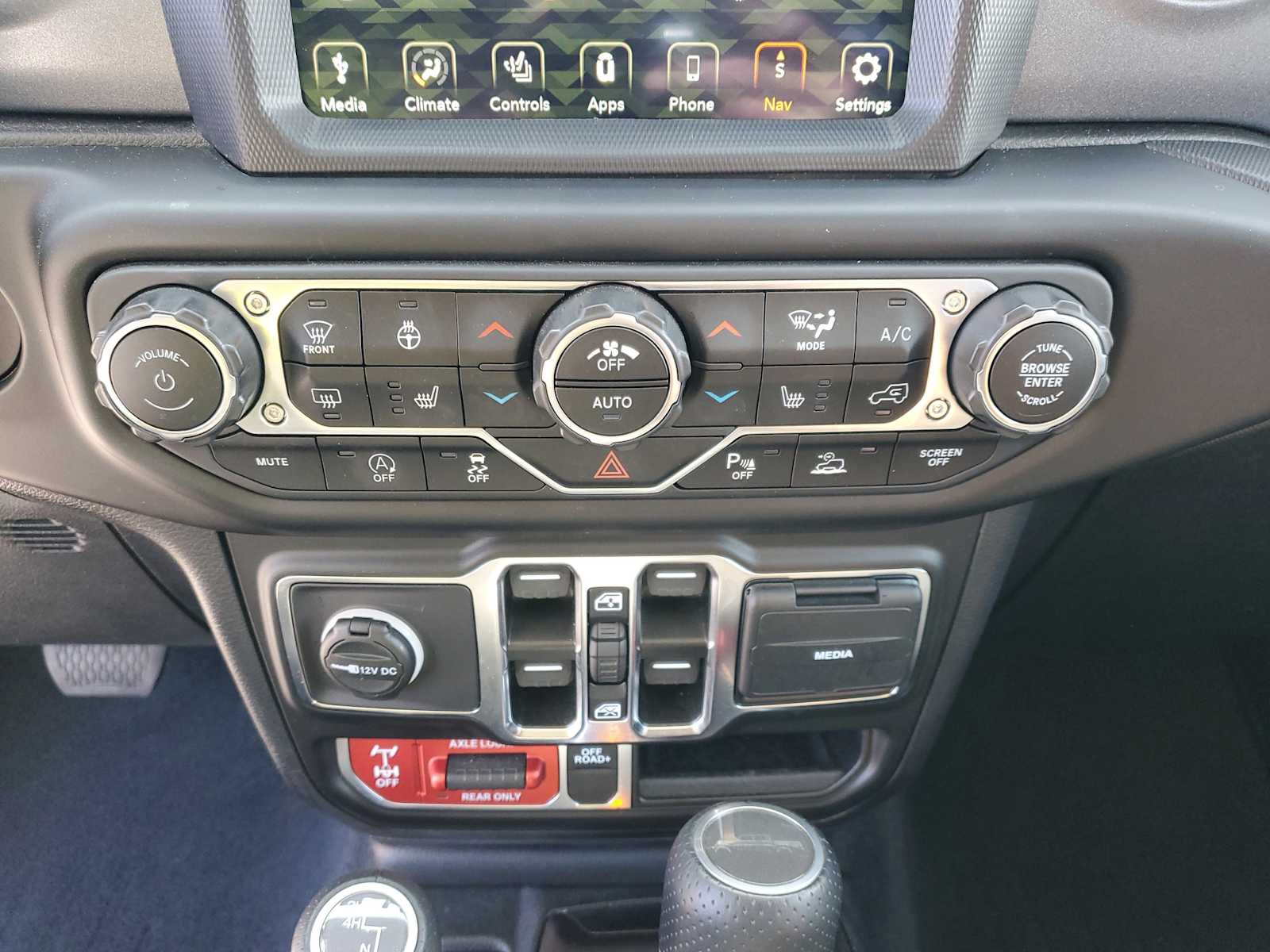 Thumbnail: 2021 Jeep Gladiator - 28