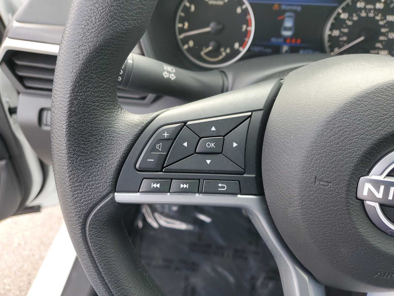 Thumbnail: 2025 Nissan Altima - 22