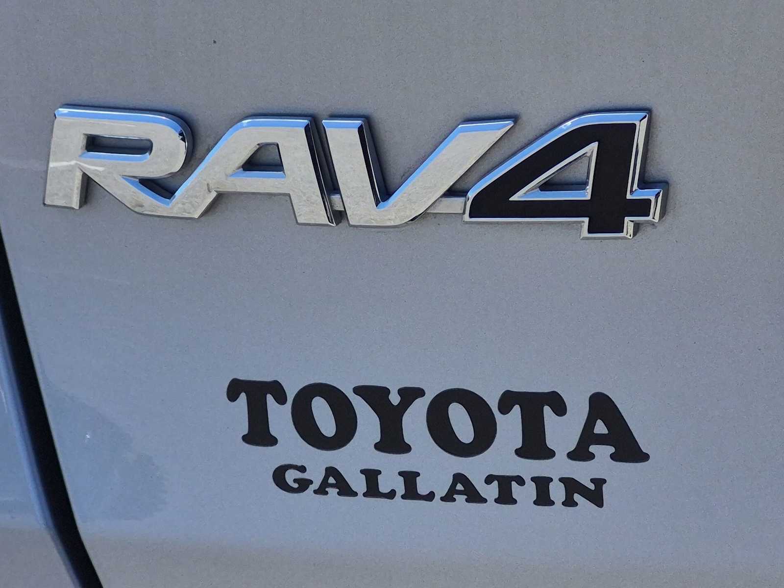 Thumbnail: 2024 Toyota RAV4 - 4