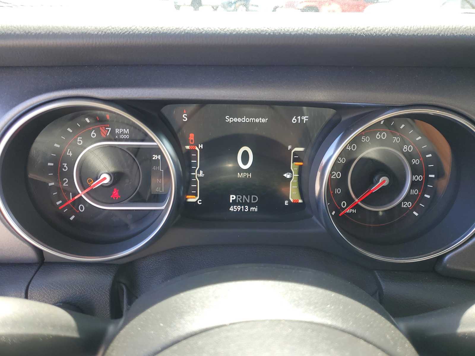 Thumbnail: 2021 Jeep Gladiator - 23