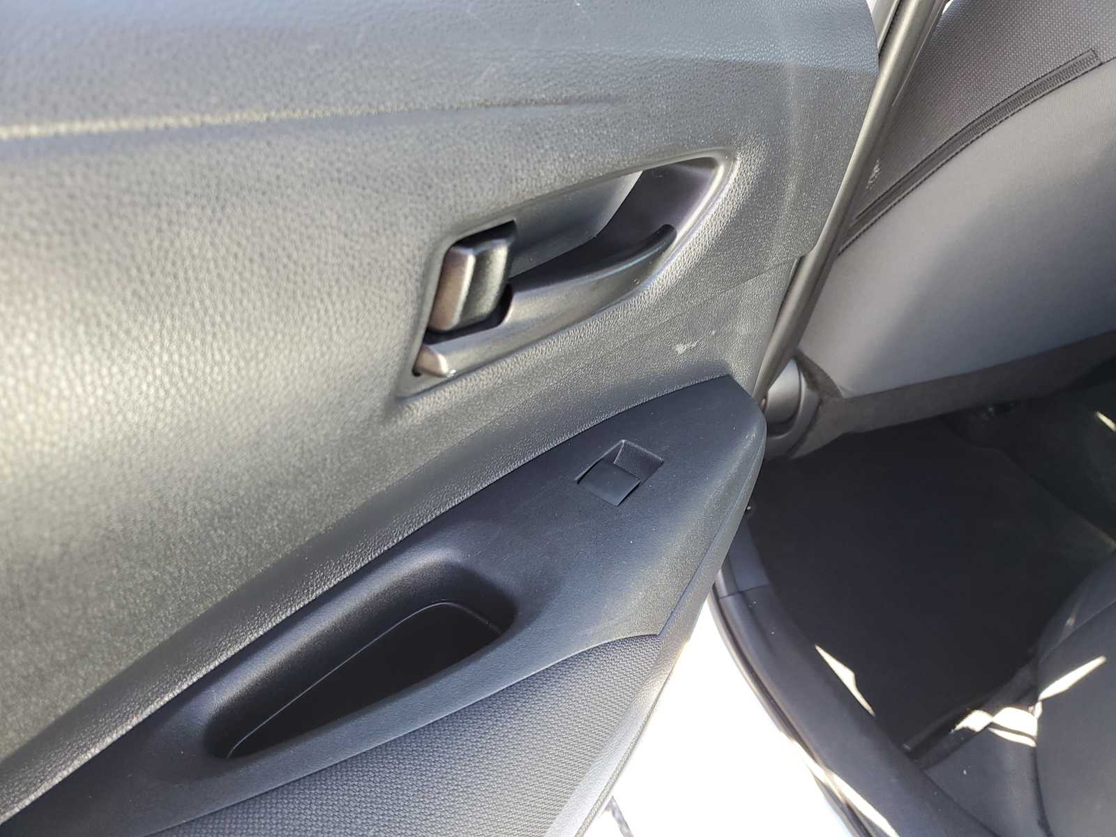 Thumbnail: 2023 Toyota Corolla - 11