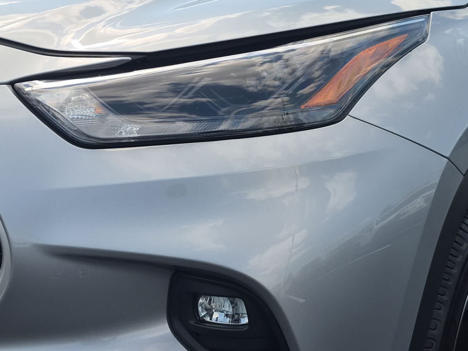 Thumbnail: 2022 Toyota Highlander - 11