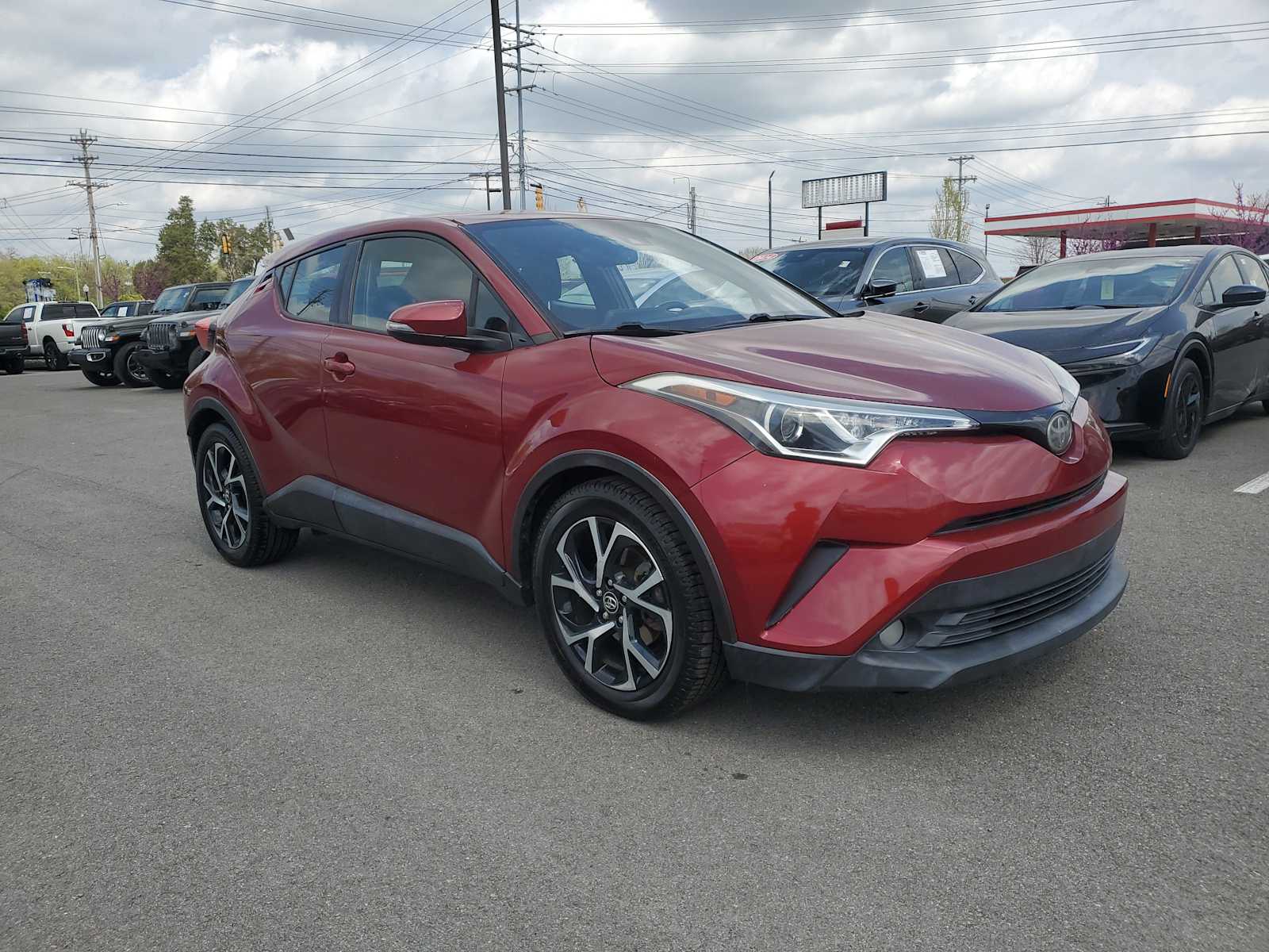 Thumbnail: 2018 Toyota C-HR - 4
